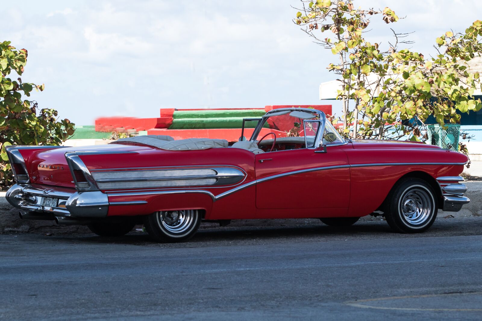 Canon EF 70-200mm F2.8L IS USM sample photo. Cuba, havana, malecon photography