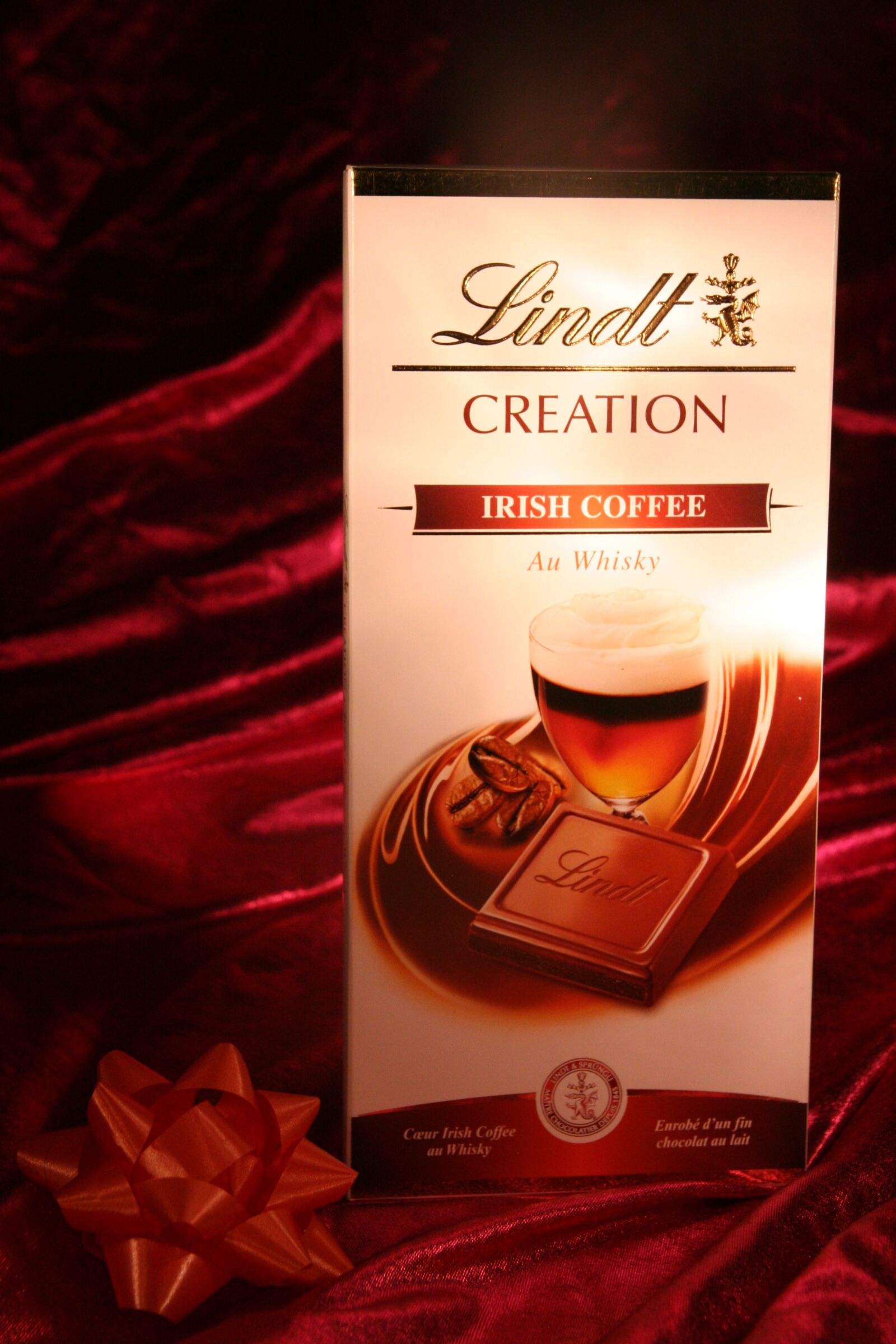 Canon EOS 350D (EOS Digital Rebel XT / EOS Kiss Digital N) sample photo. Chocolate, milk, food photography