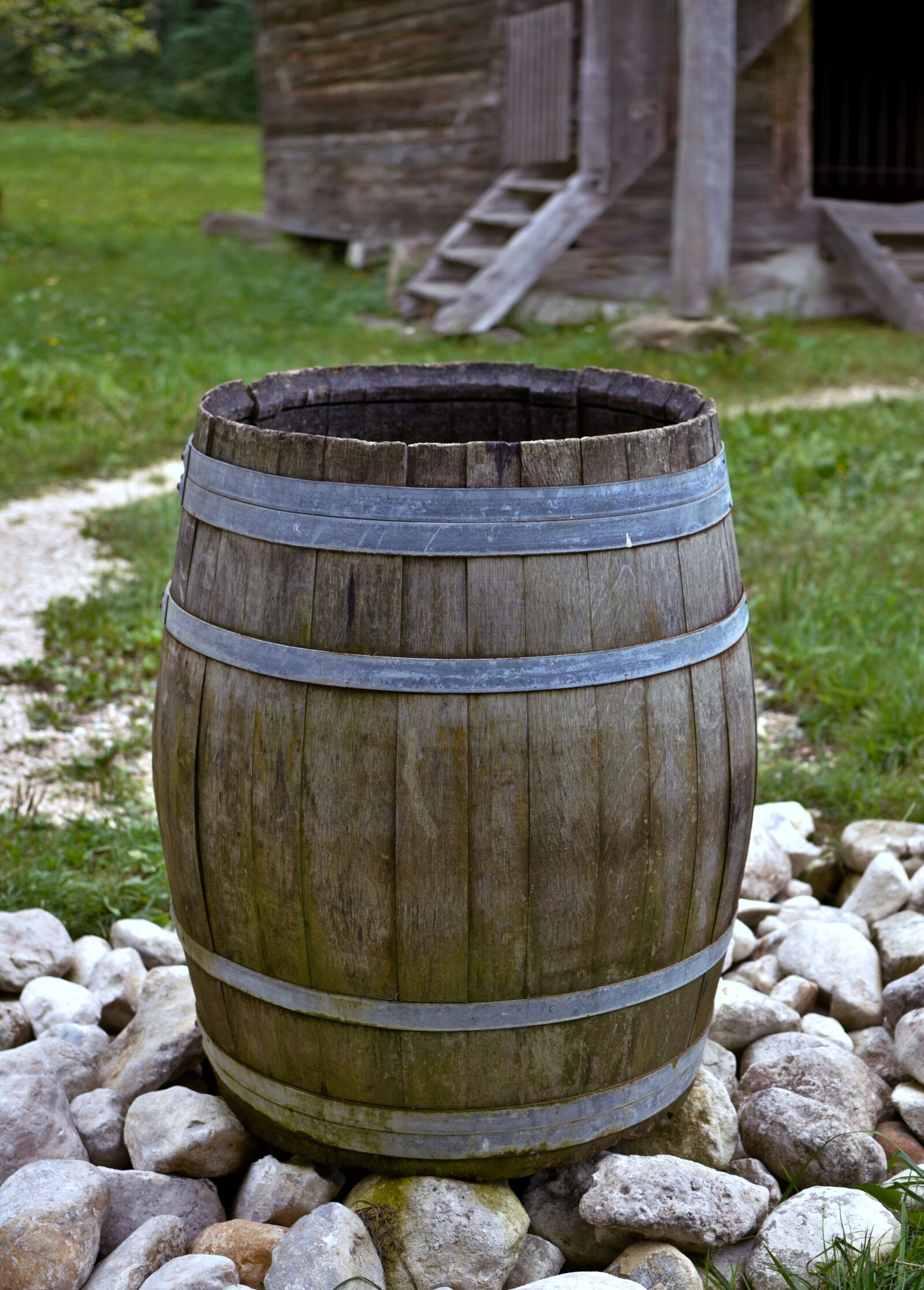 Nikon D7000 sample photo. Barrel, rainwater, water photography