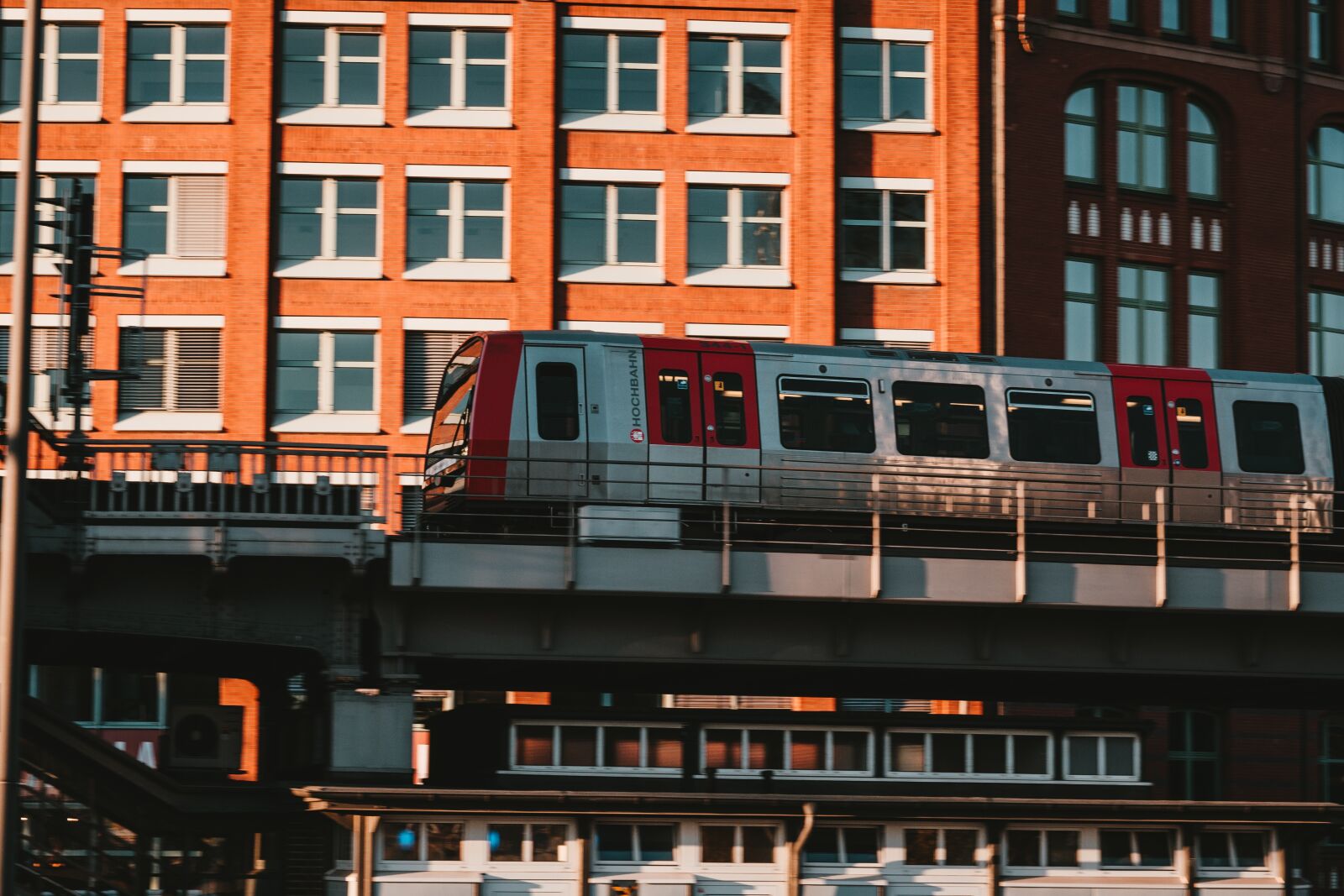 Nikon D7500 sample photo. Train, hamburg, germany photography