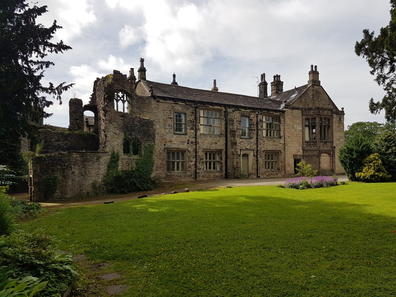 Samsung Galaxy S7 Edge sample photo. Whalley abbey, abbey, whalley photography