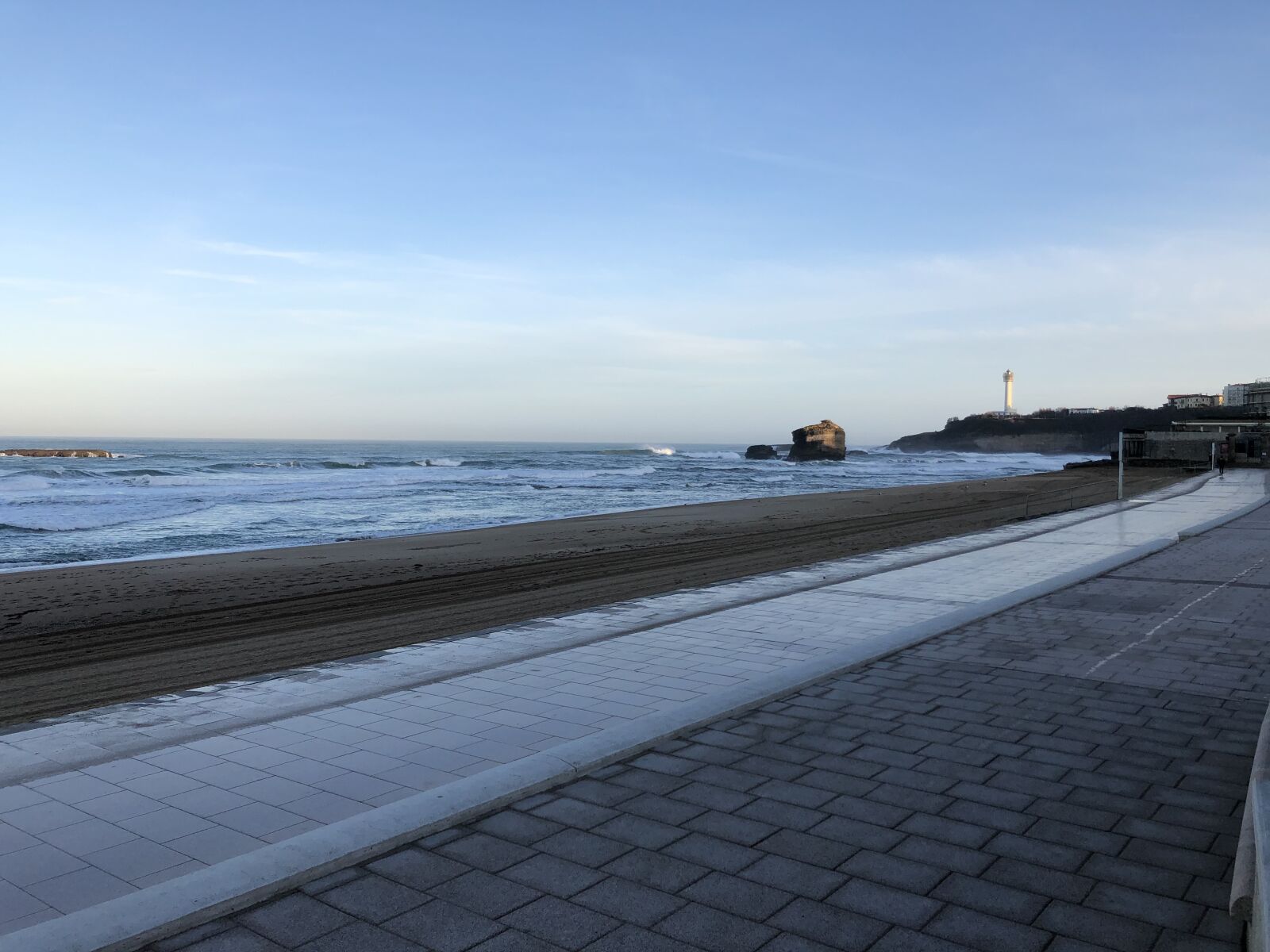Apple iPhone 8 sample photo. Beach, ocean, biarritz photography