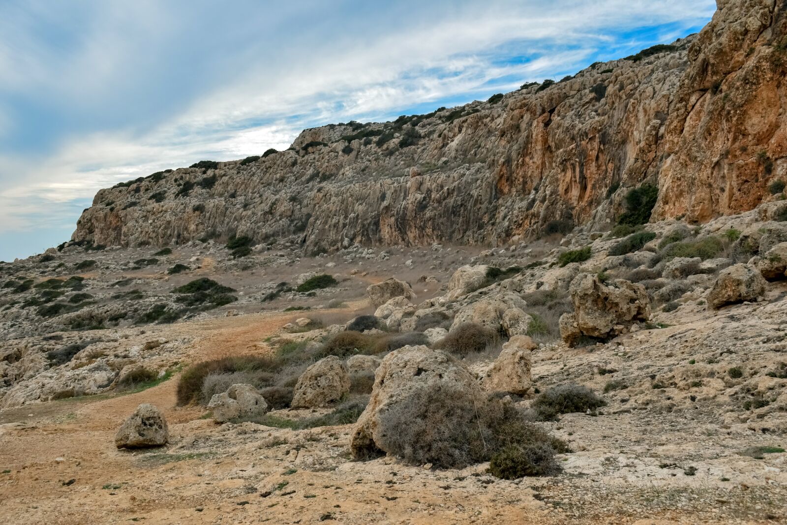 Nikon D3300 sample photo. Wall, stone, cliffs photography