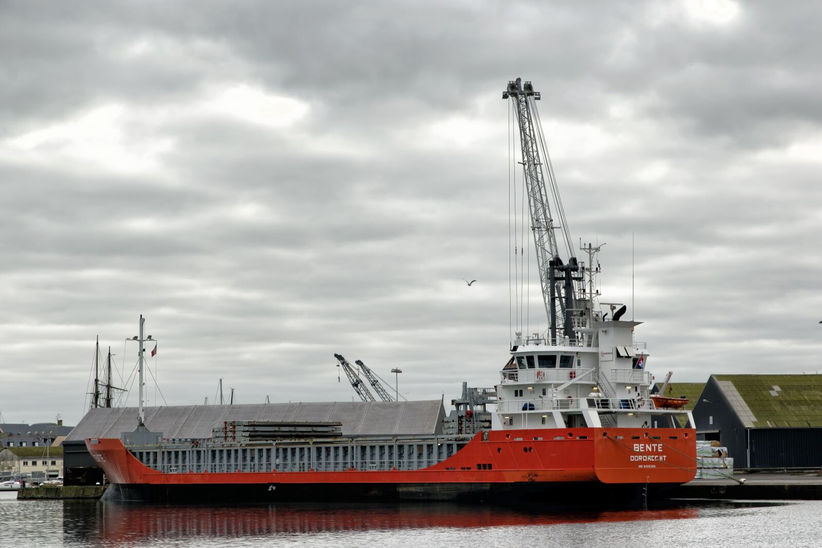 Nikon D5600 sample photo. Boat, port, sea photography