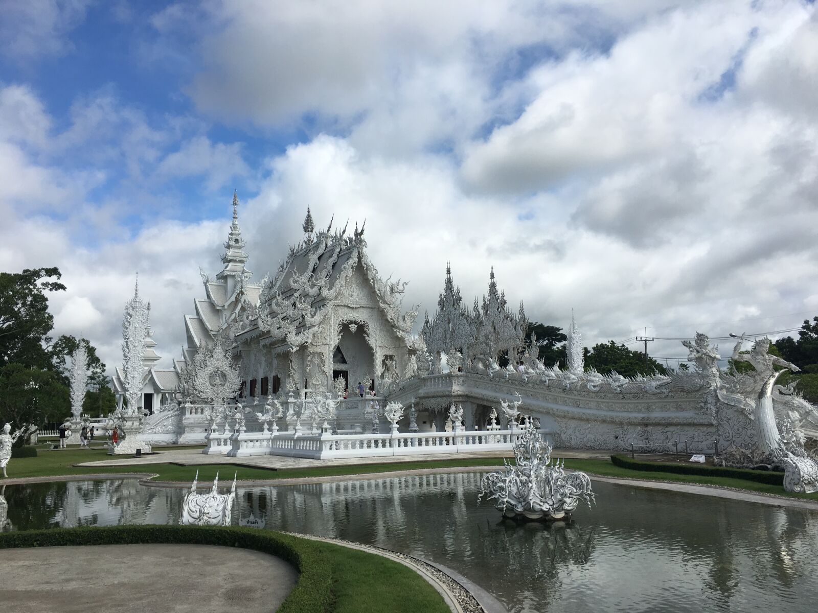 Apple iPhone 6s sample photo. White temple, chiang rai photography