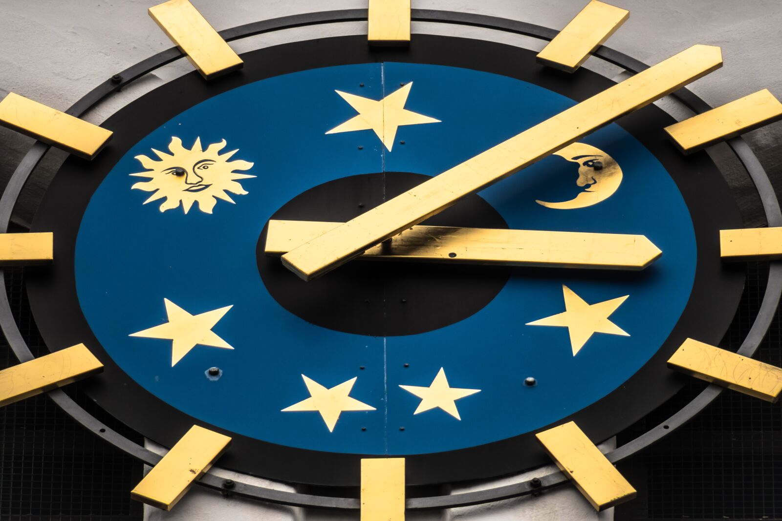 Canon PowerShot G3 X sample photo. Clock, clock face, sky photography