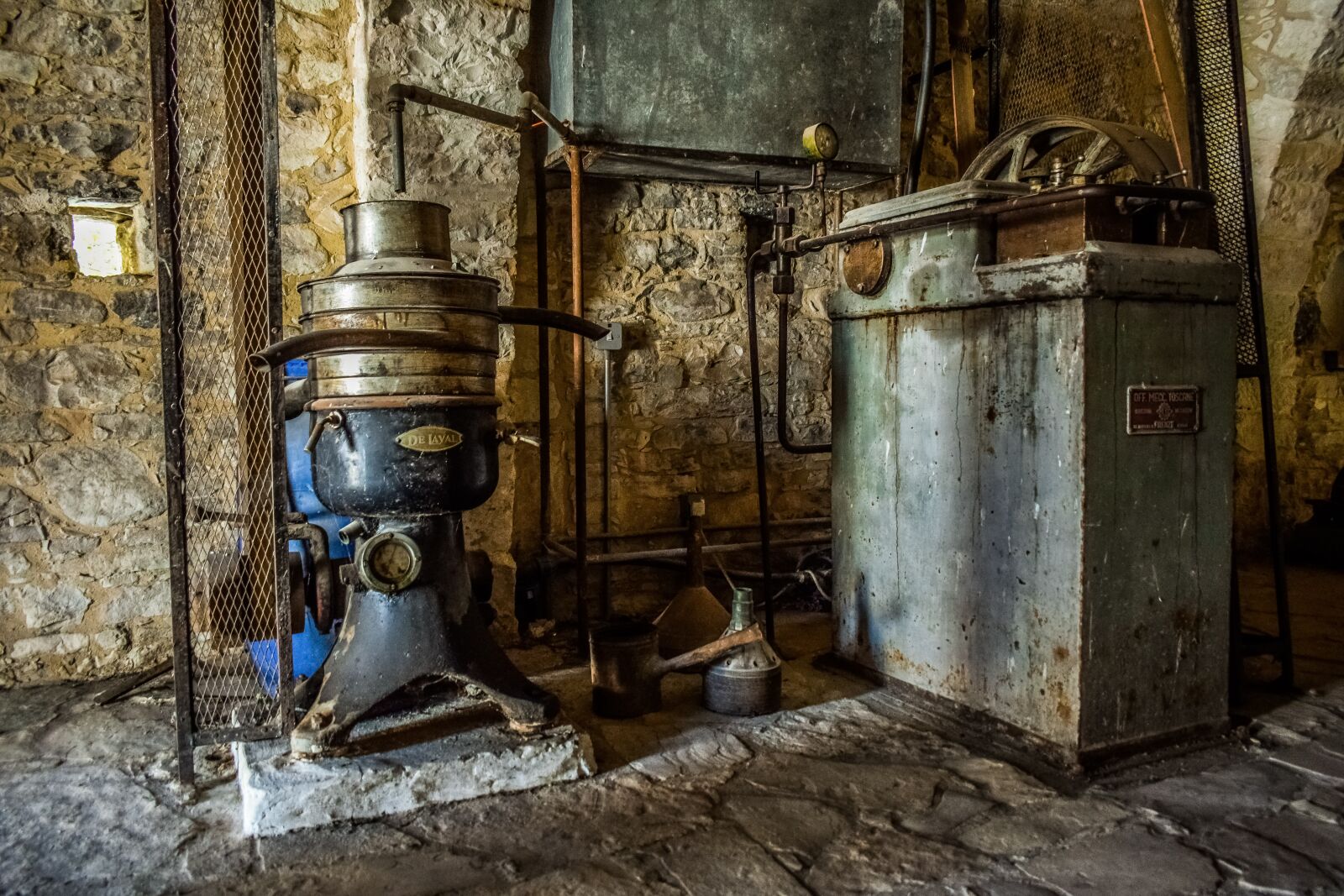 Nikon D3300 sample photo. Machines, equipment, old photography