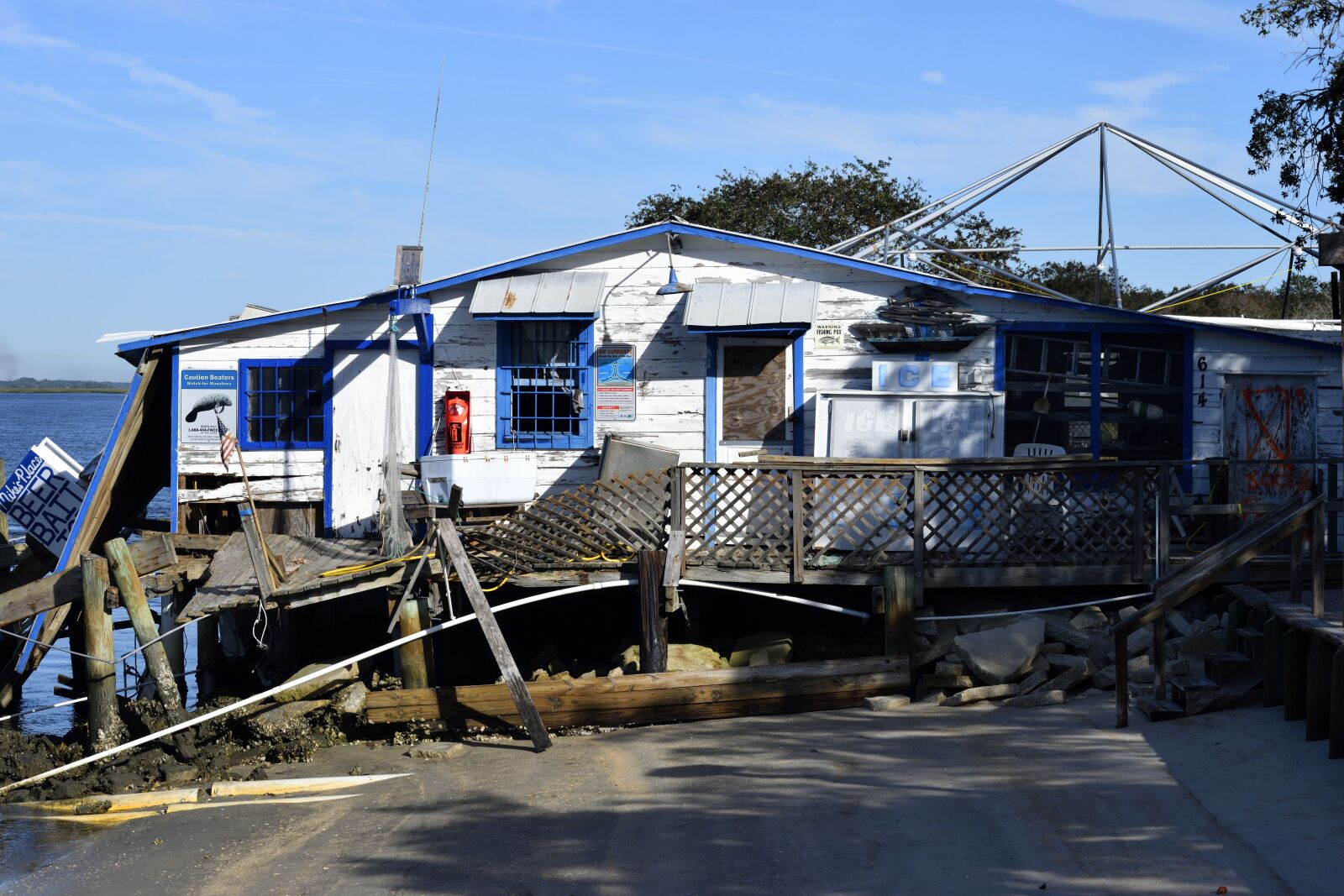Nikon D3300 sample photo. Hurricane matthew, damage, dock photography