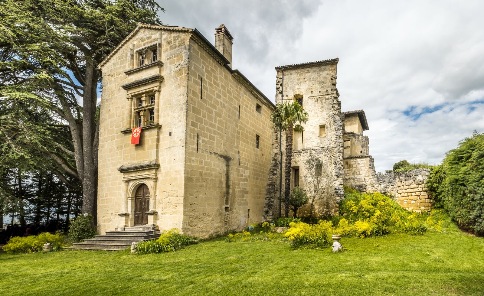 Fujifilm X-T2 sample photo. Chateau, castle, pastel photography