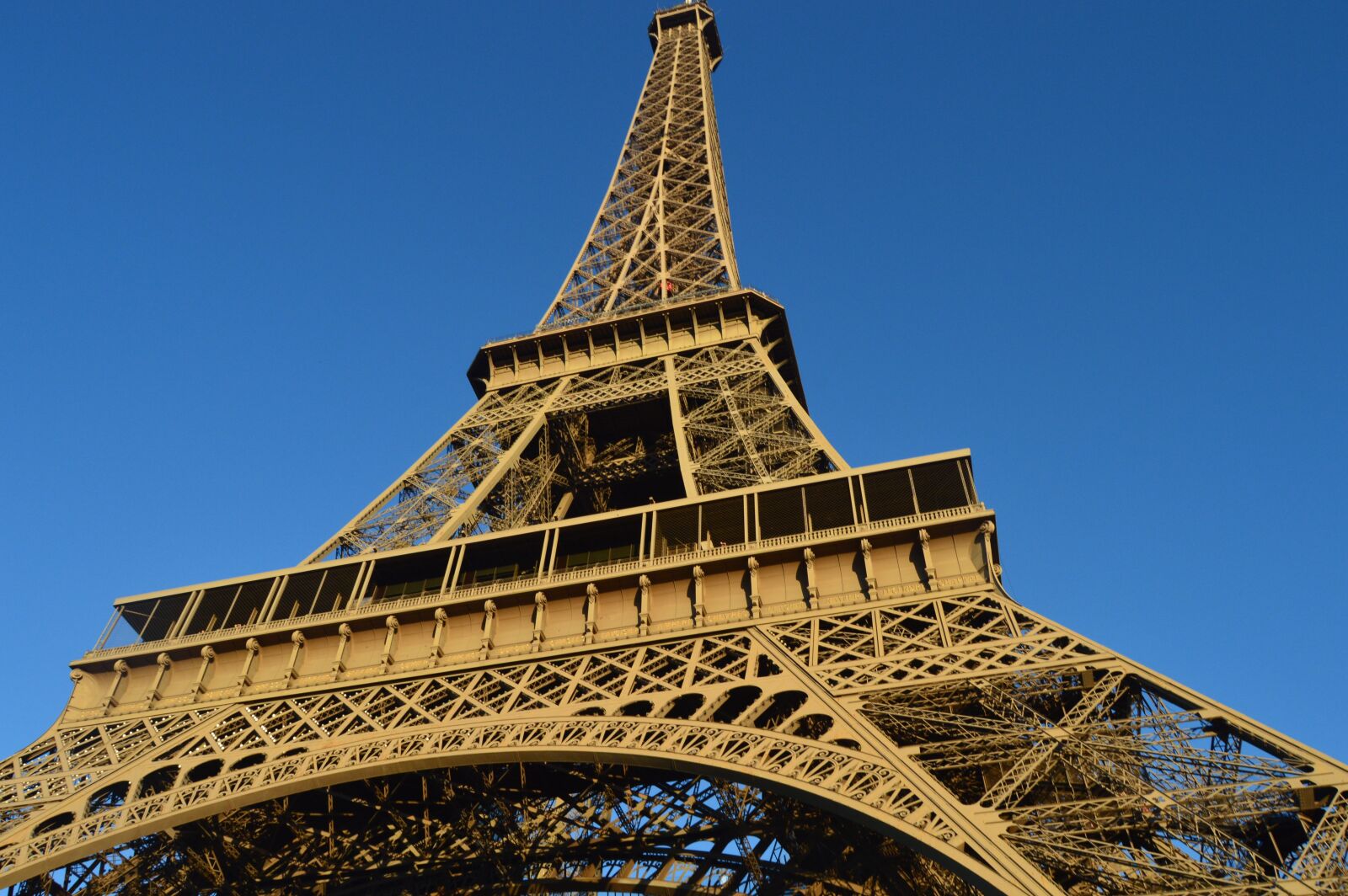 Nikon D3200 sample photo. Eiffel tower, paris, blue photography