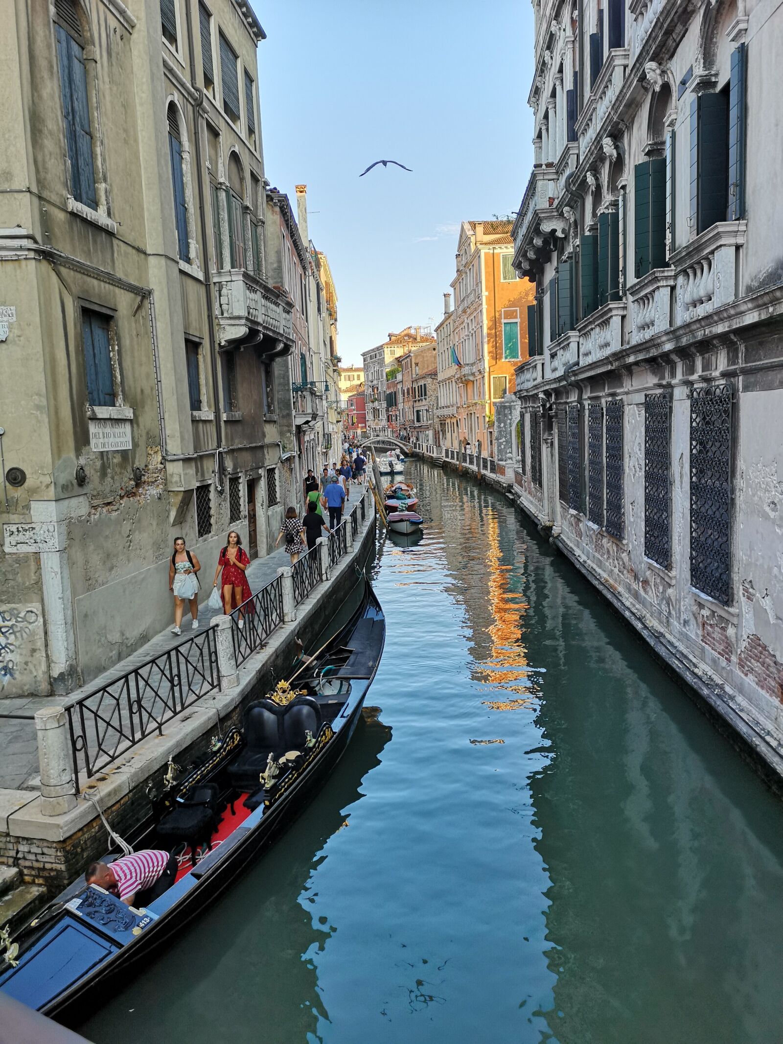 HUAWEI CLT-L29 sample photo. Italy, venice, channel photography