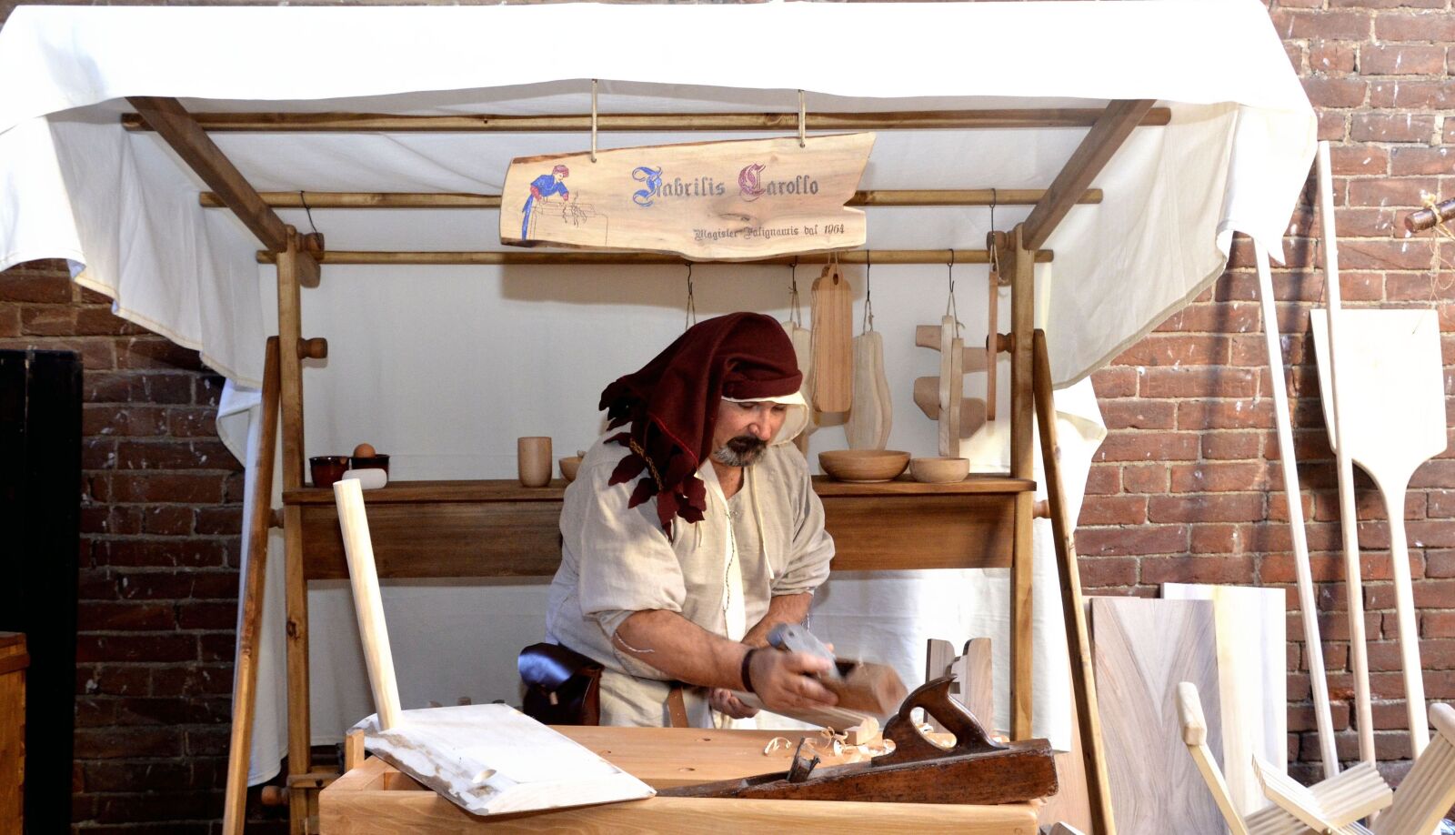 Nikon D7000 sample photo. Shop, carpenter, medieval photography