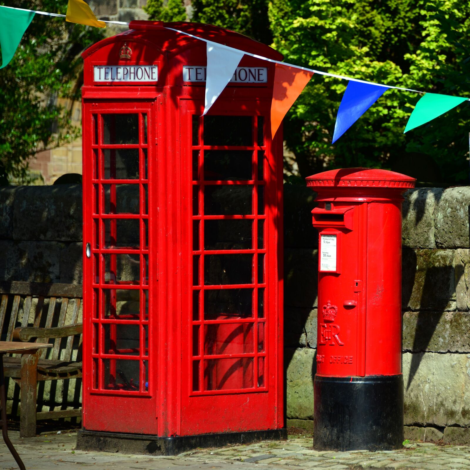 Nikon D850 sample photo. Letterbox, phone box, red photography