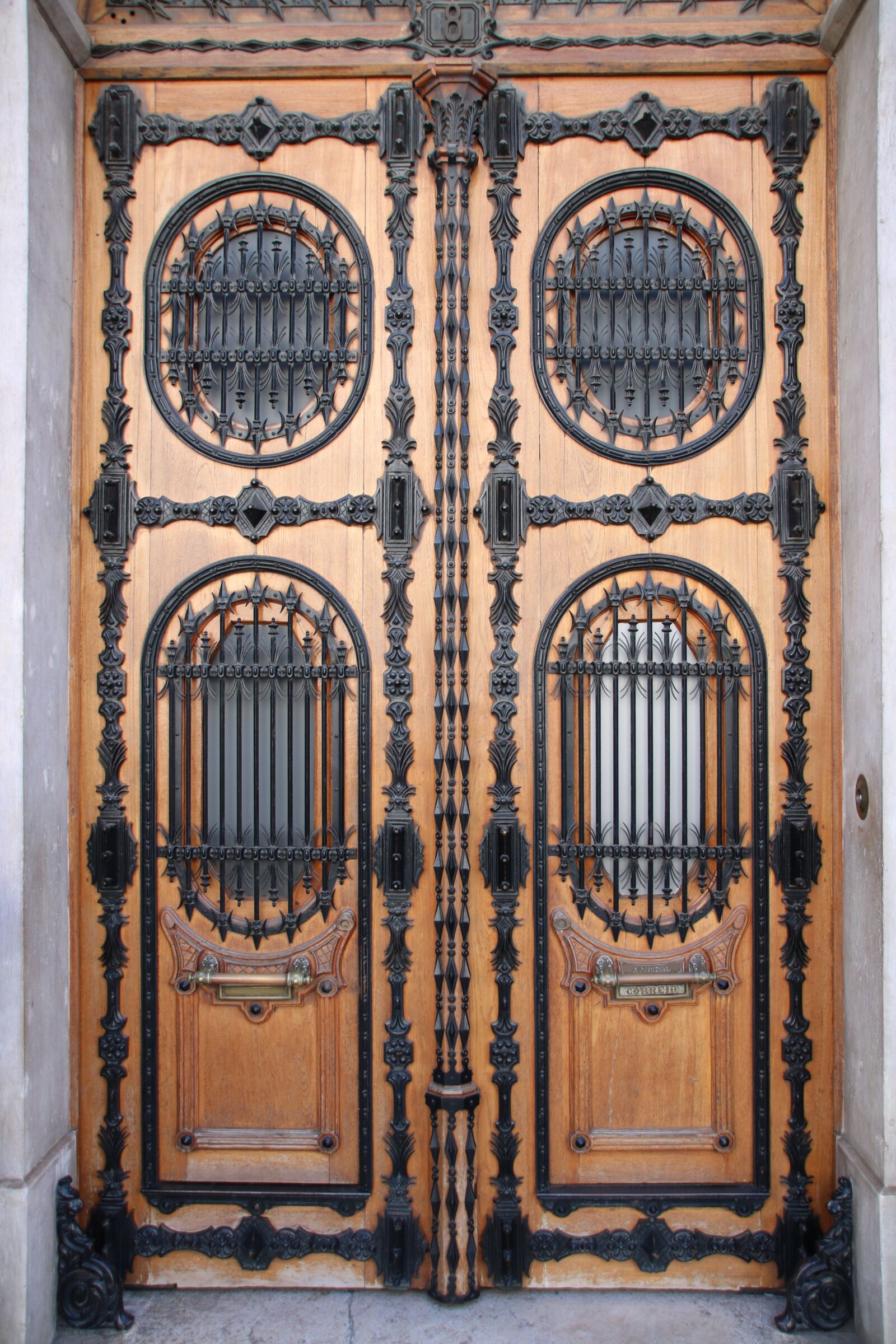 Canon EOS 760D (EOS Rebel T6s / EOS 8000D) sample photo. Door, portugal, wood photography