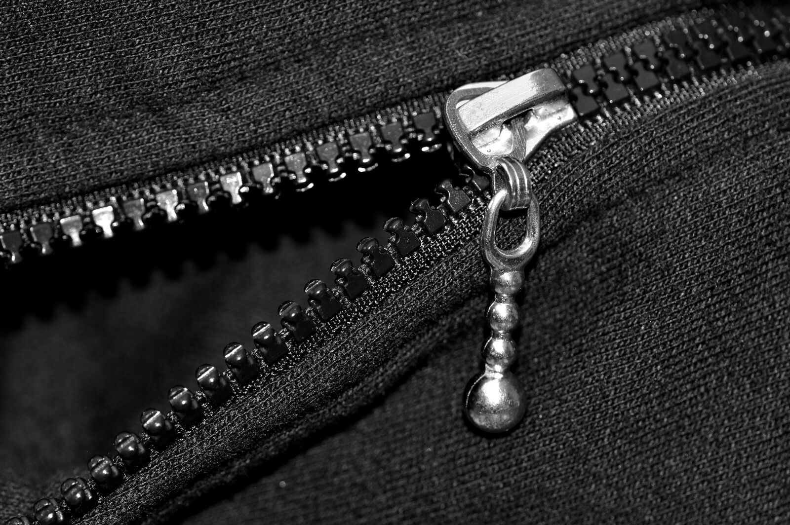 Nikon D3200 sample photo. Zip, clothing, close up photography