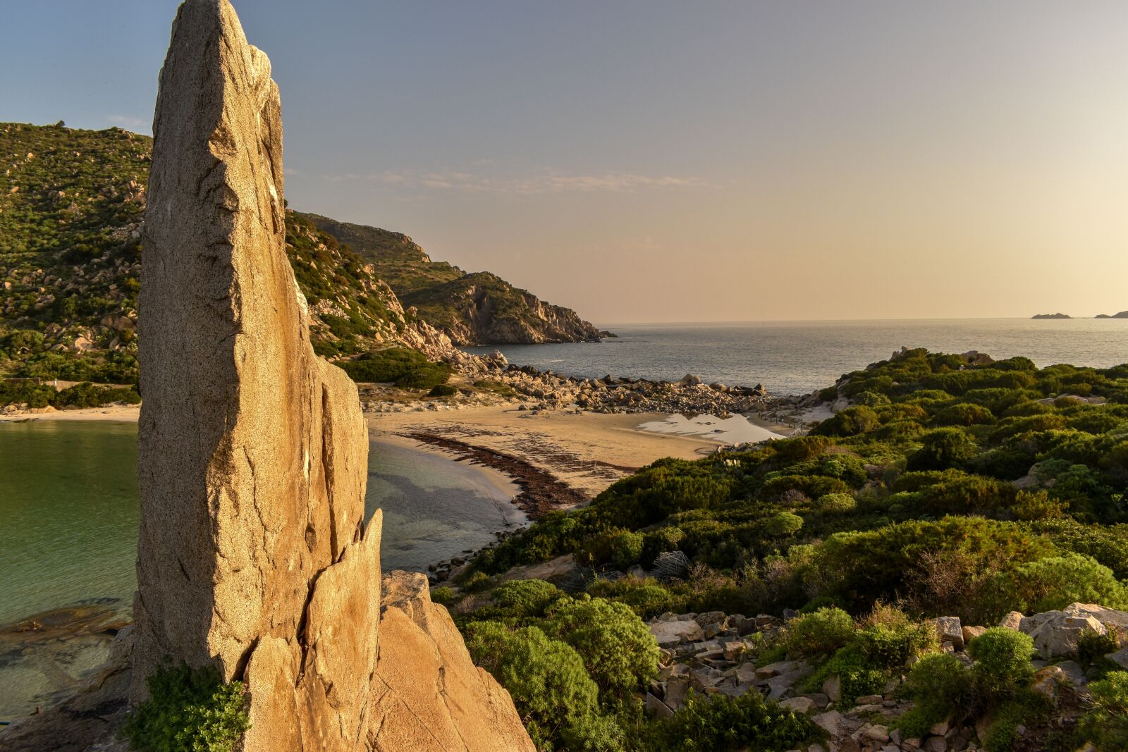 Nikon D5600 sample photo. Nature, rock, landscape photography