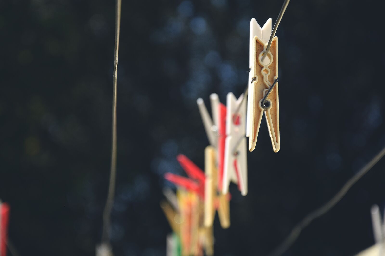 Nikon D3300 sample photo. Clotheshorse, clothesline, clothespins photography