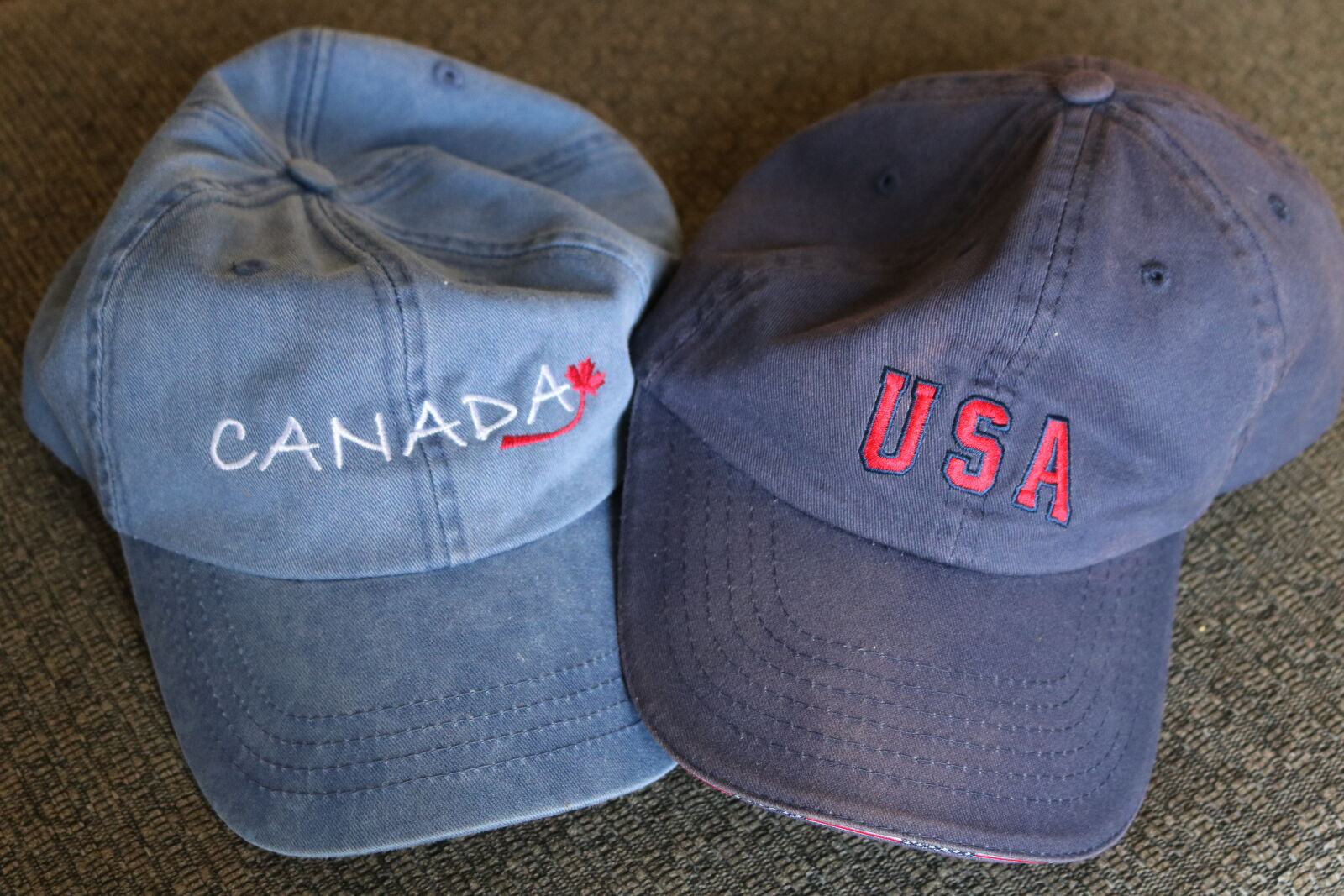 Canon EOS 750D (EOS Rebel T6i / EOS Kiss X8i) sample photo. Canada, hat, usa photography