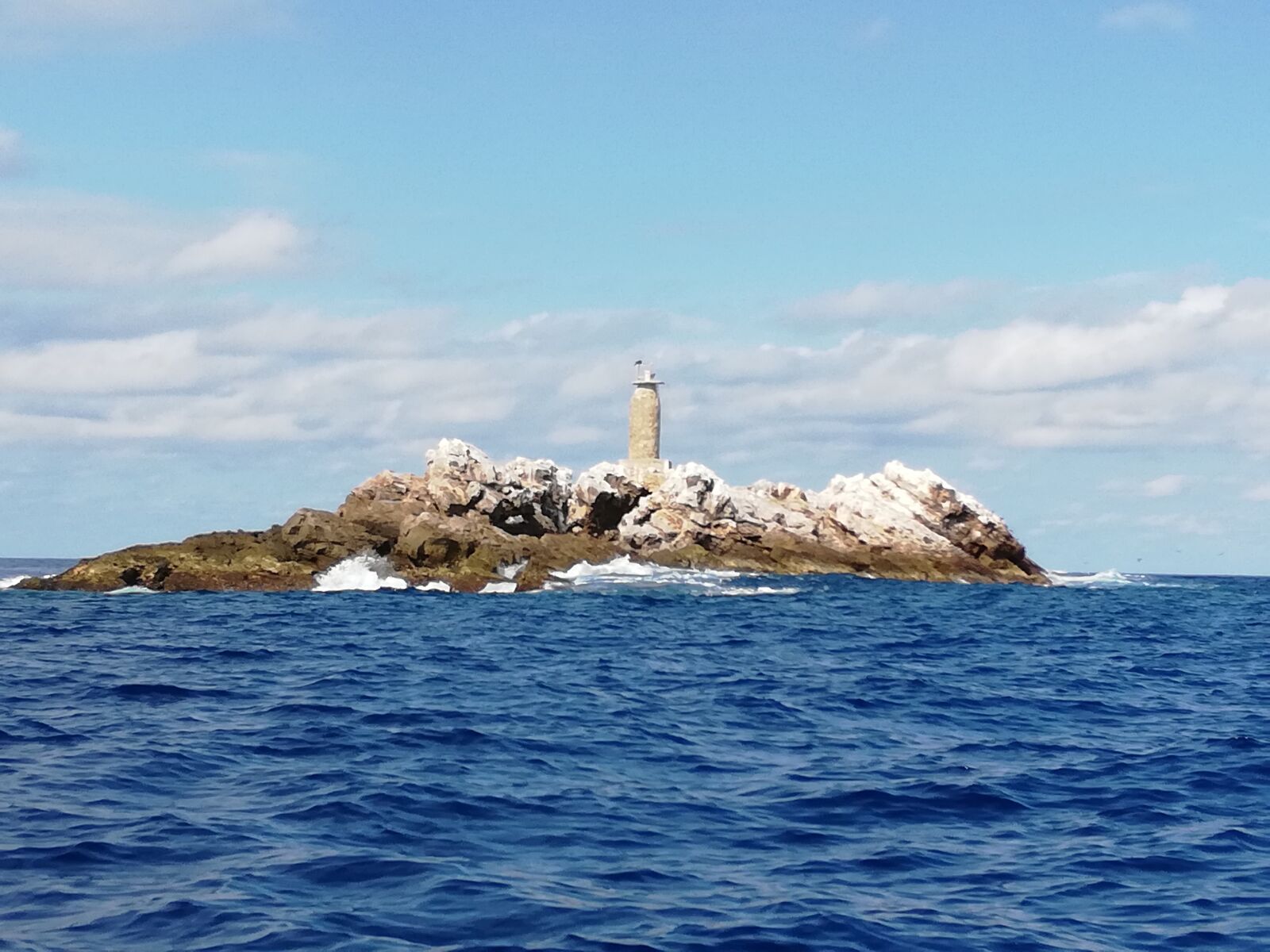 HUAWEI P20 lite sample photo. Island, lighthouse, sea photography
