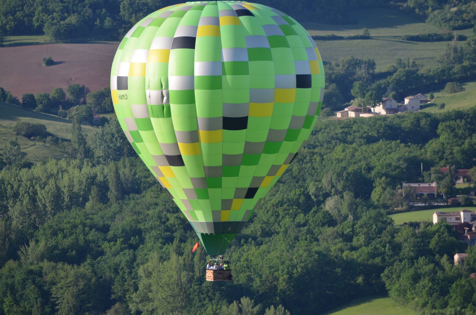 Nikon D5100 sample photo. France, balloon, flying photography