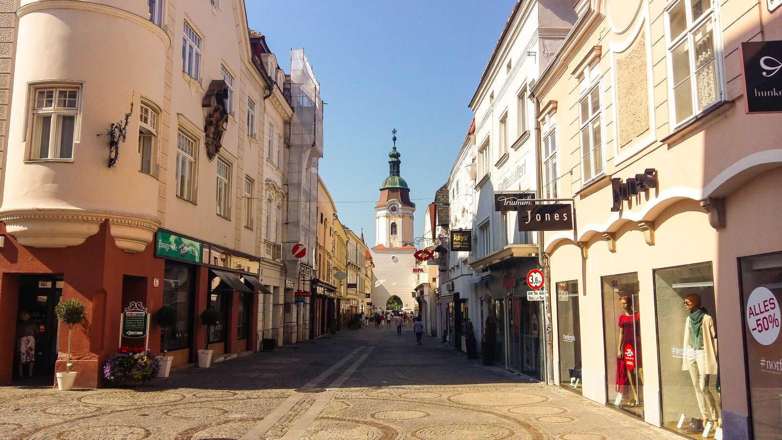 Samsung Galaxy A5 sample photo. Wachau, village, place photography