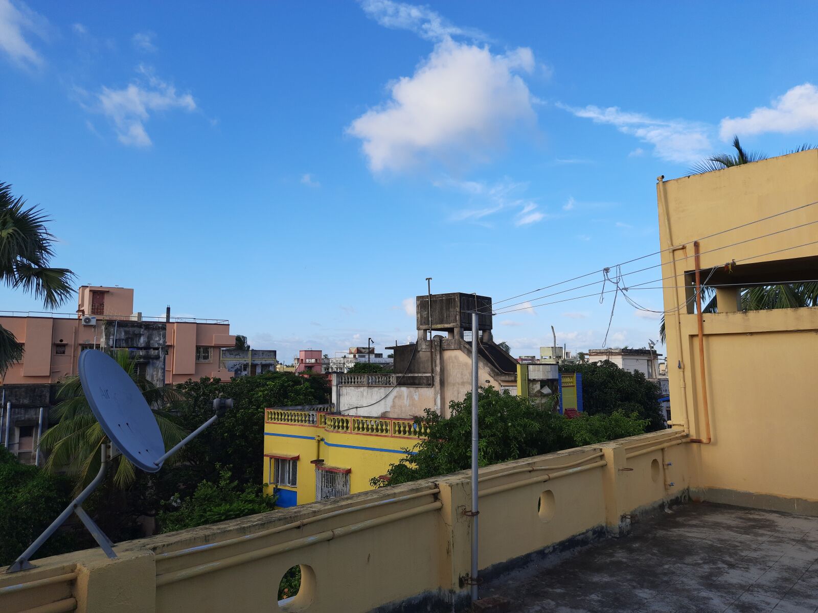 Samsung SM-M215F sample photo. Sunny, sky, clear sky photography