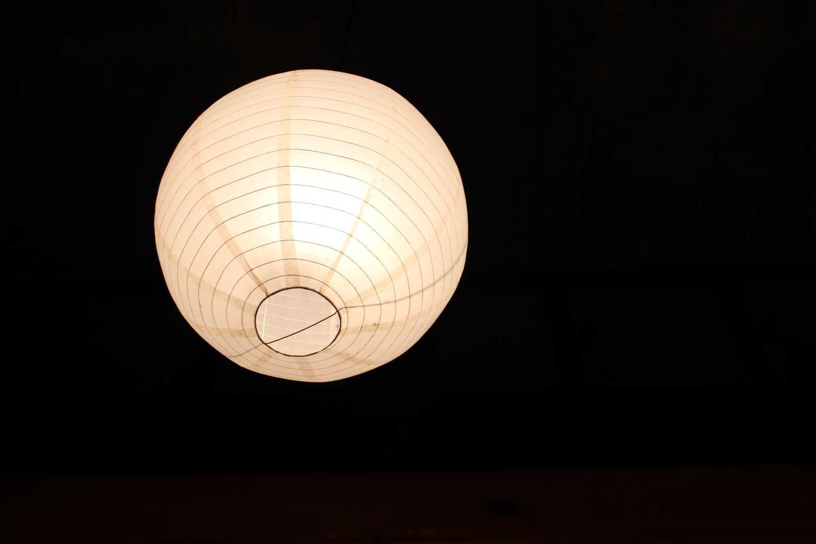 Canon EOS 600D (Rebel EOS T3i / EOS Kiss X5) sample photo. Light, lamp, darkness photography