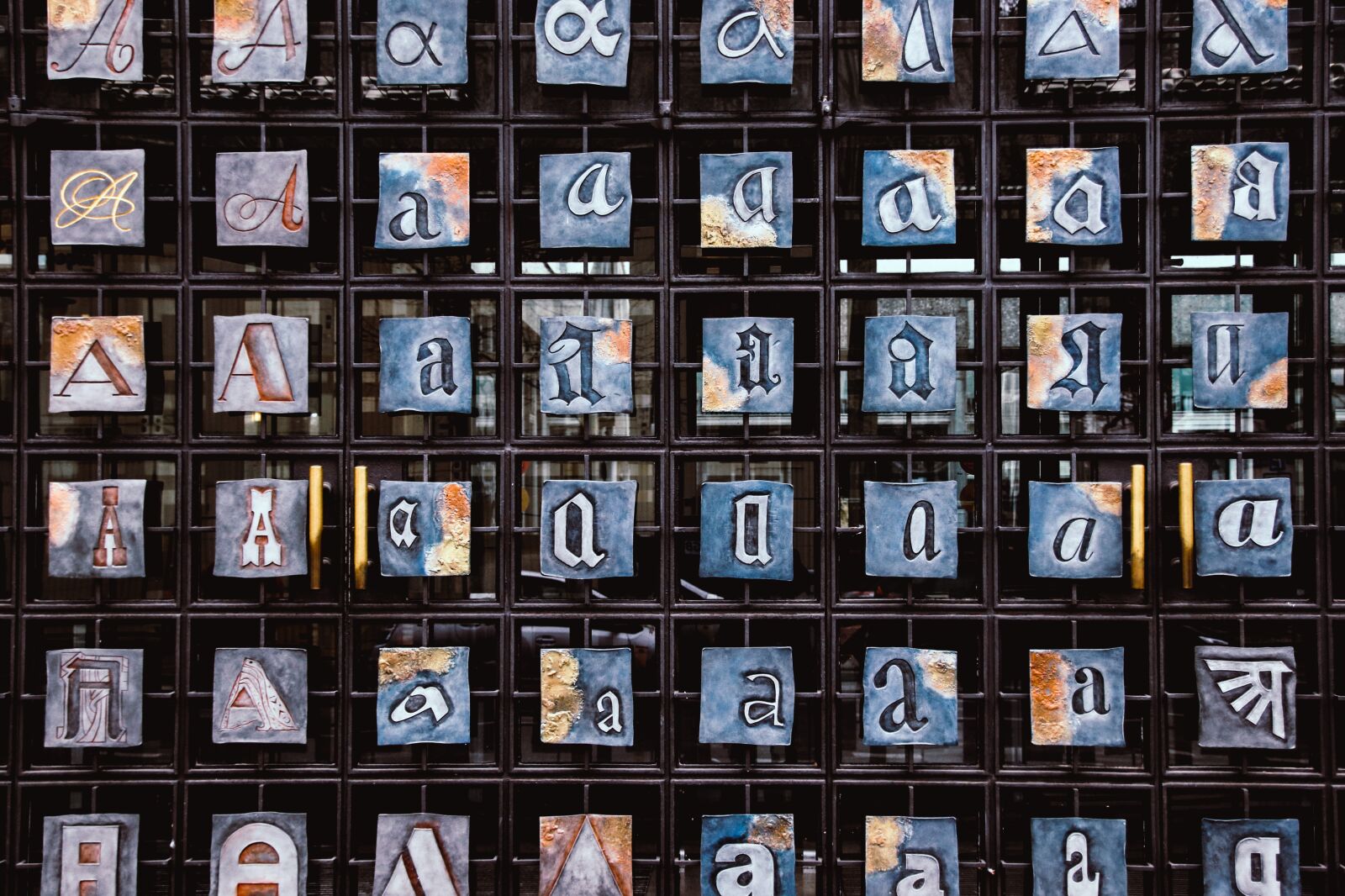 Canon EOS 77D (EOS 9000D / EOS 770D) sample photo. Letters, typography, language photography