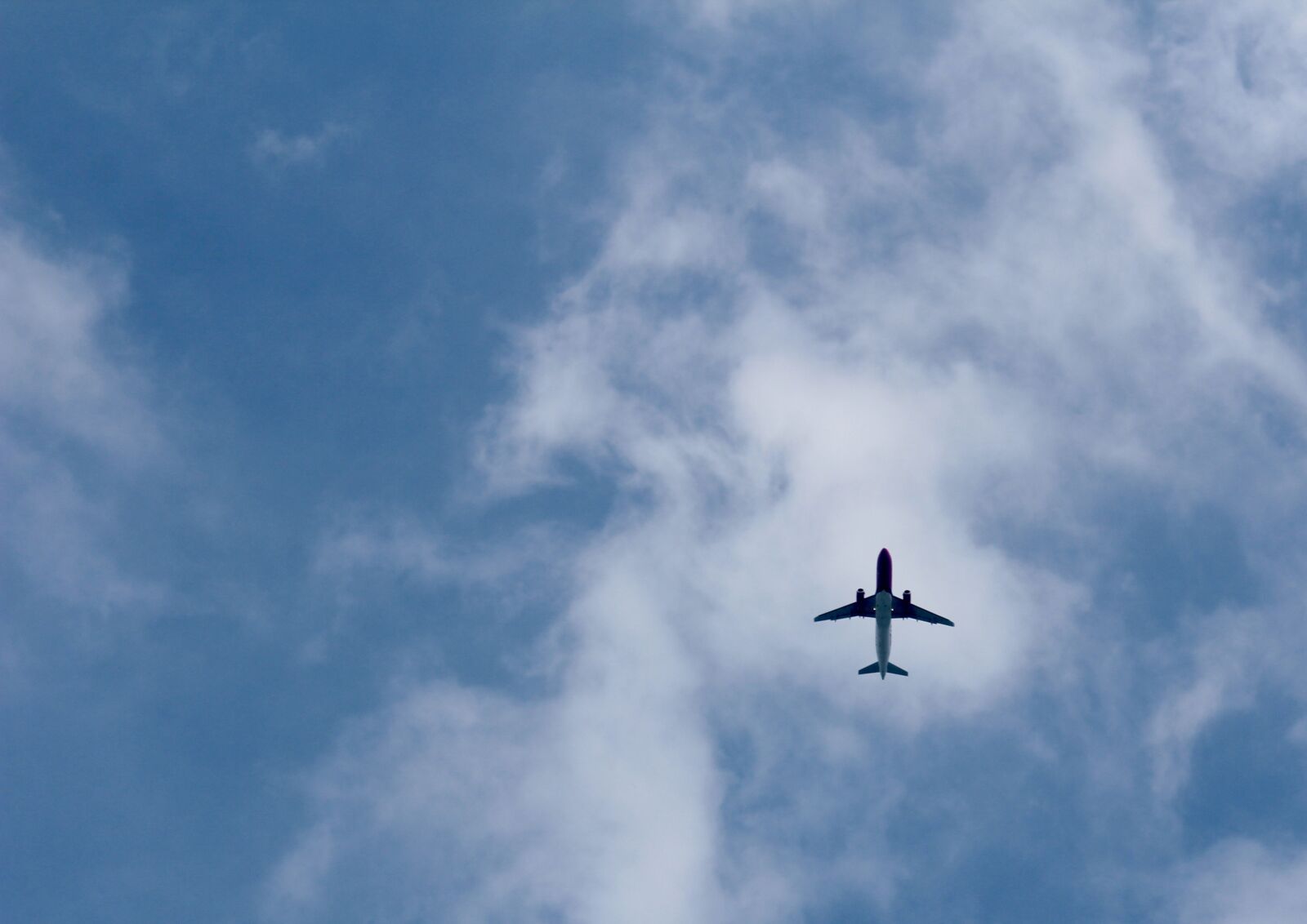 Canon EOS 600D (Rebel EOS T3i / EOS Kiss X5) sample photo. Aircraft, travel, sky photography
