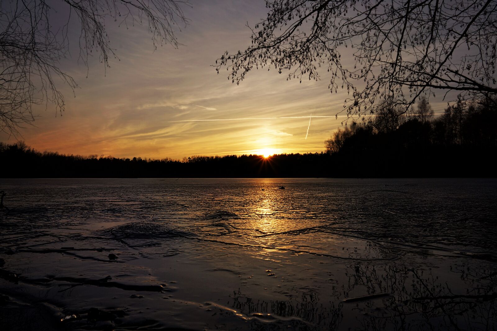 Sony a6000 + Sigma 19mm F2.8 EX DN sample photo. Sunset, dusk, nature photography