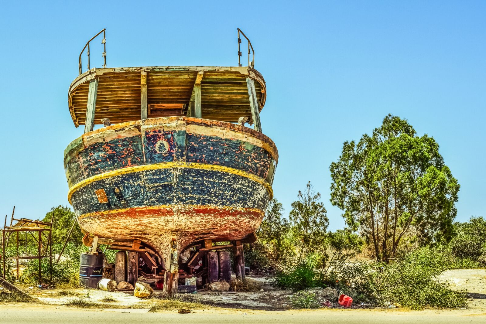 Nikon D3300 sample photo. Old ship, boat, grounded photography
