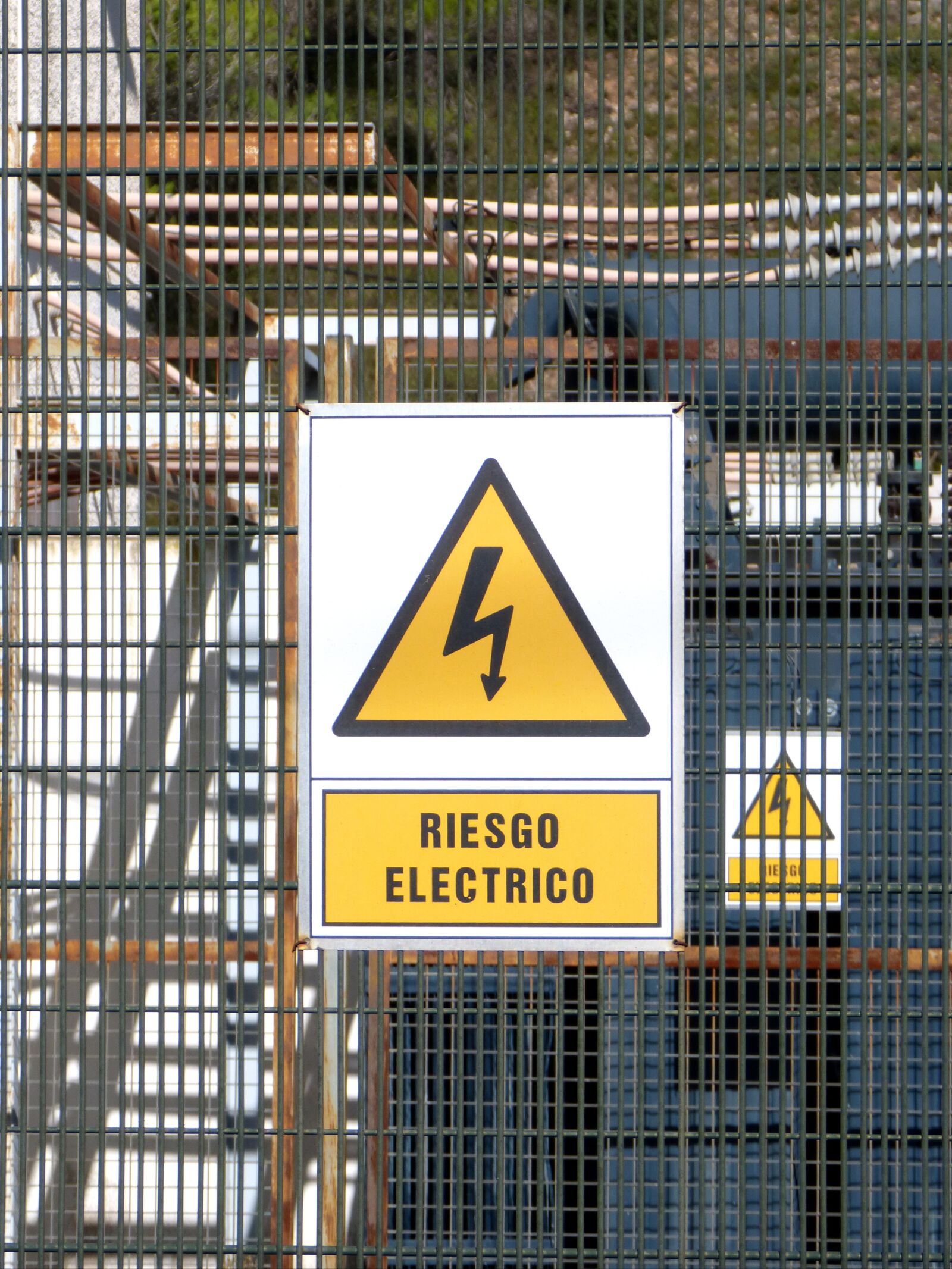 Panasonic DMC-FZ62 sample photo. Danger, electricity, transformer photography