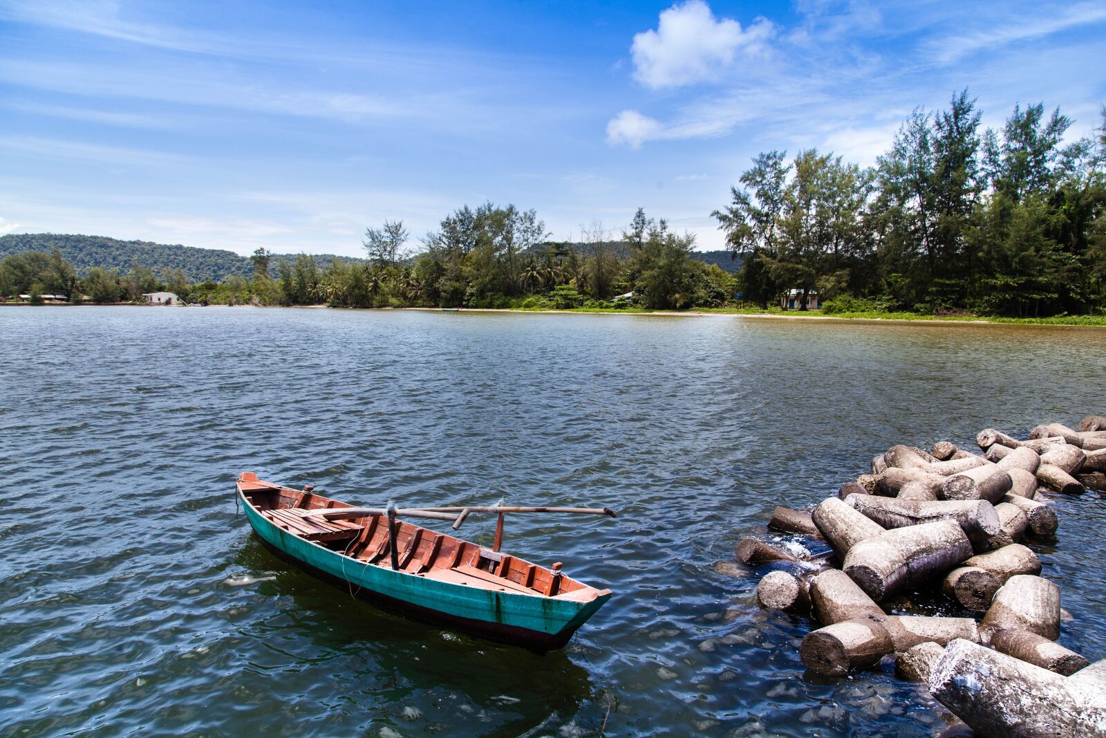 Canon EOS 5D Mark II sample photo. Phu quoc, island, boat photography