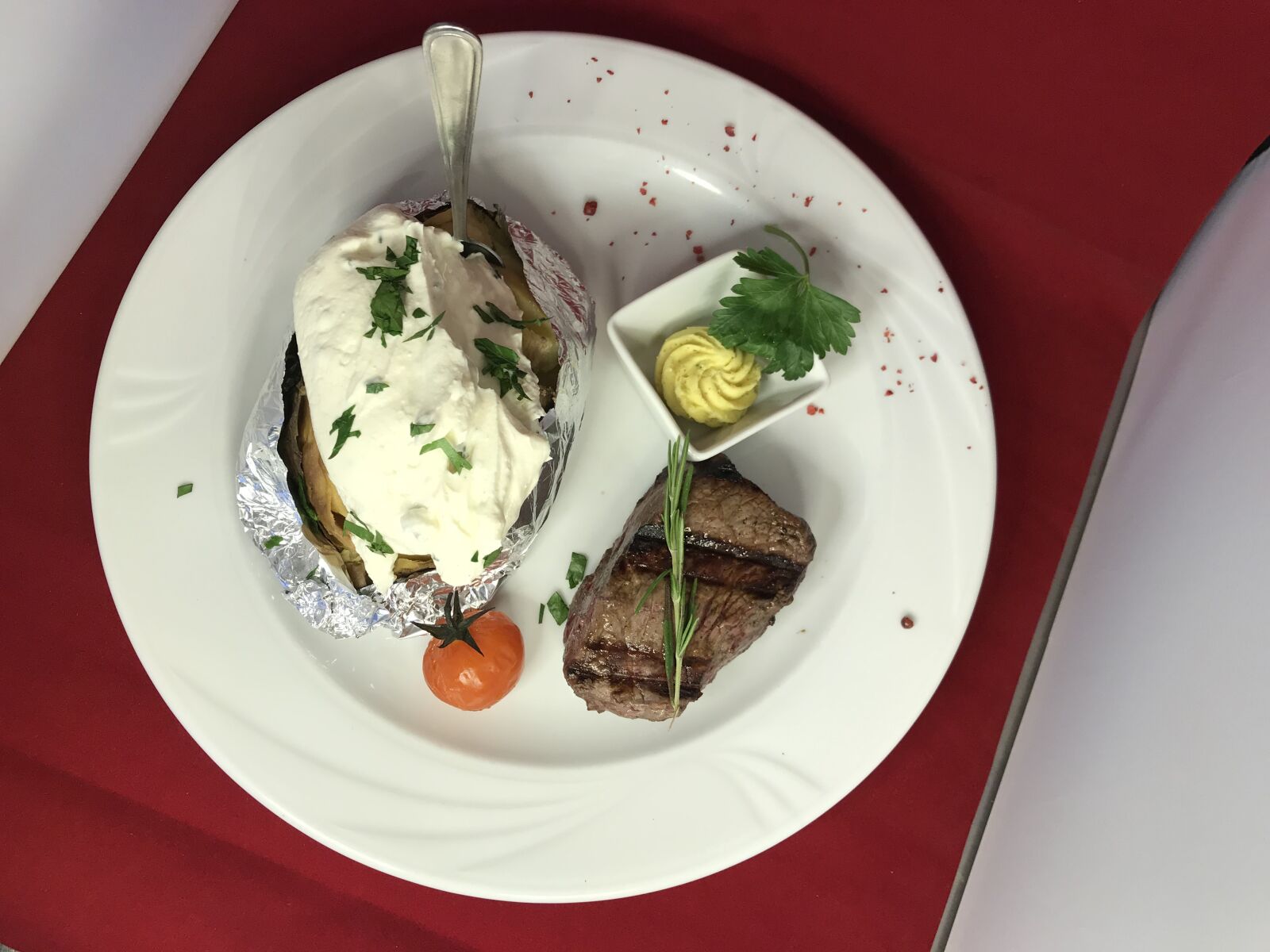 iPhone 7 back camera 3.99mm f/1.8 sample photo. Baked potato, steak, beef photography