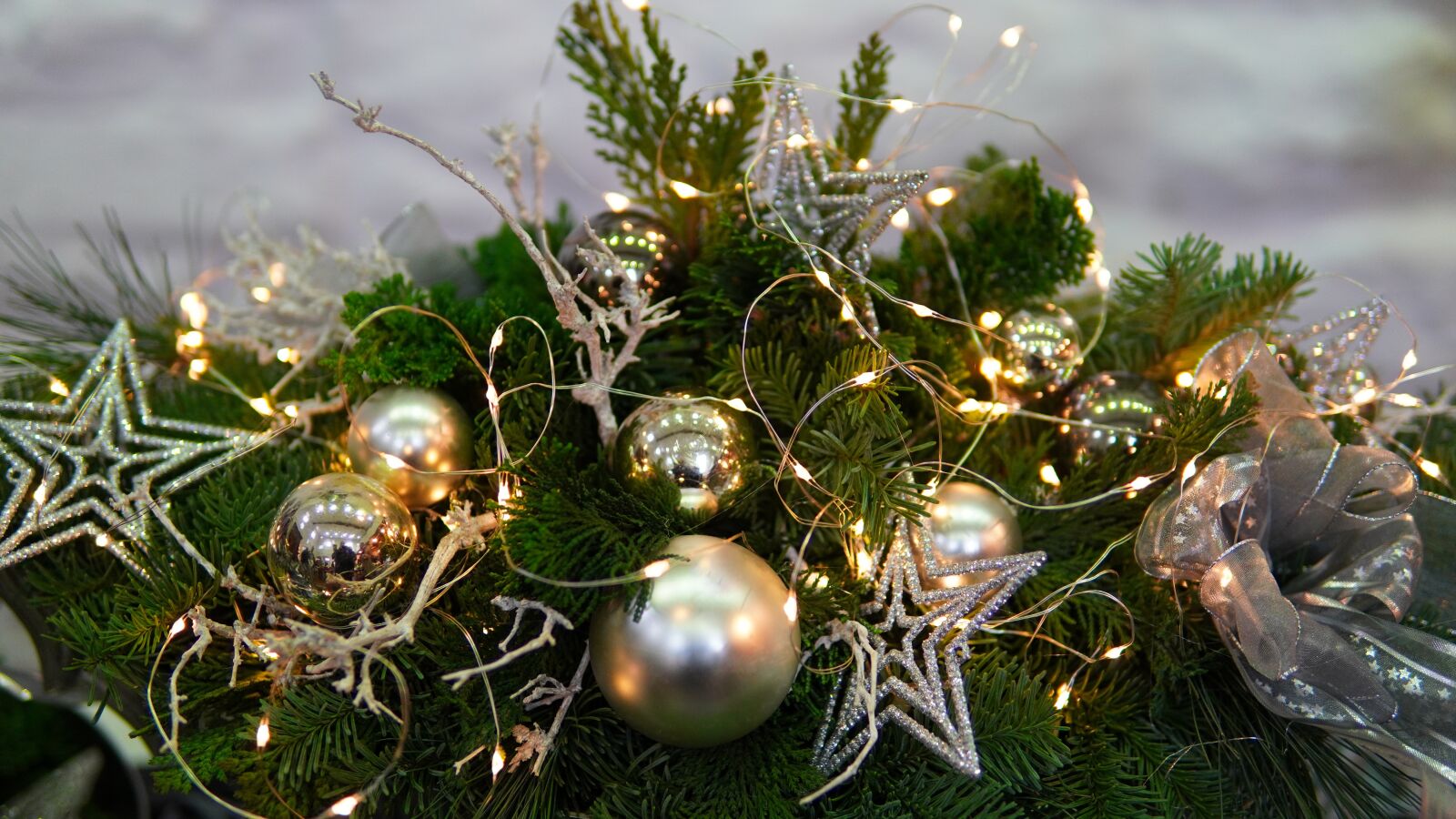30mm F1.4 DC DN | Contemporary 016 sample photo. Advent, deco, candles photography