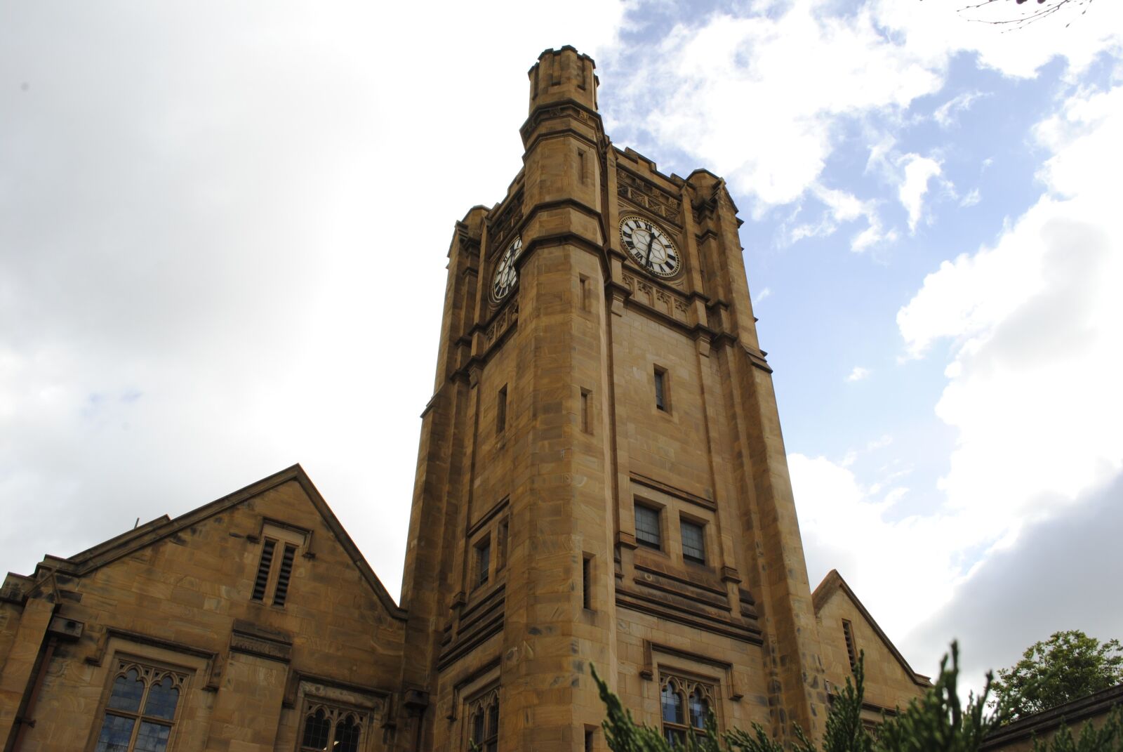 Nikon D3000 sample photo. Buildings, melbourne uni, landscape photography