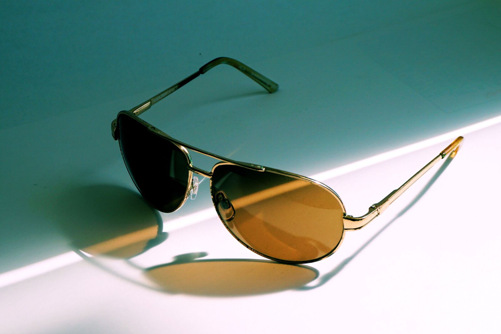 Sony a6000 sample photo. Sunglasses, glasses, protection photography
