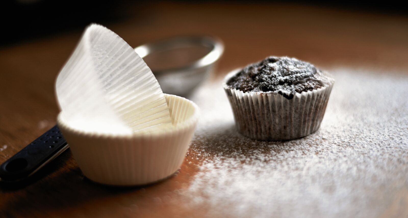 Nikon D610 sample photo. Muffin, muffin cups, bake photography