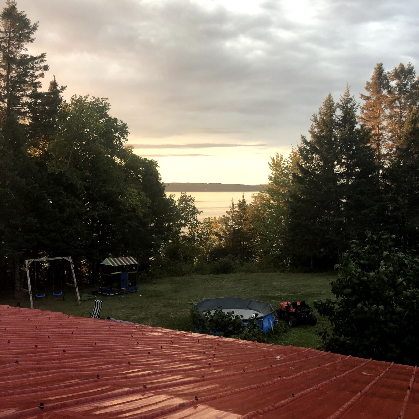 Apple iPhone X sample photo. View, sea, holiday photography