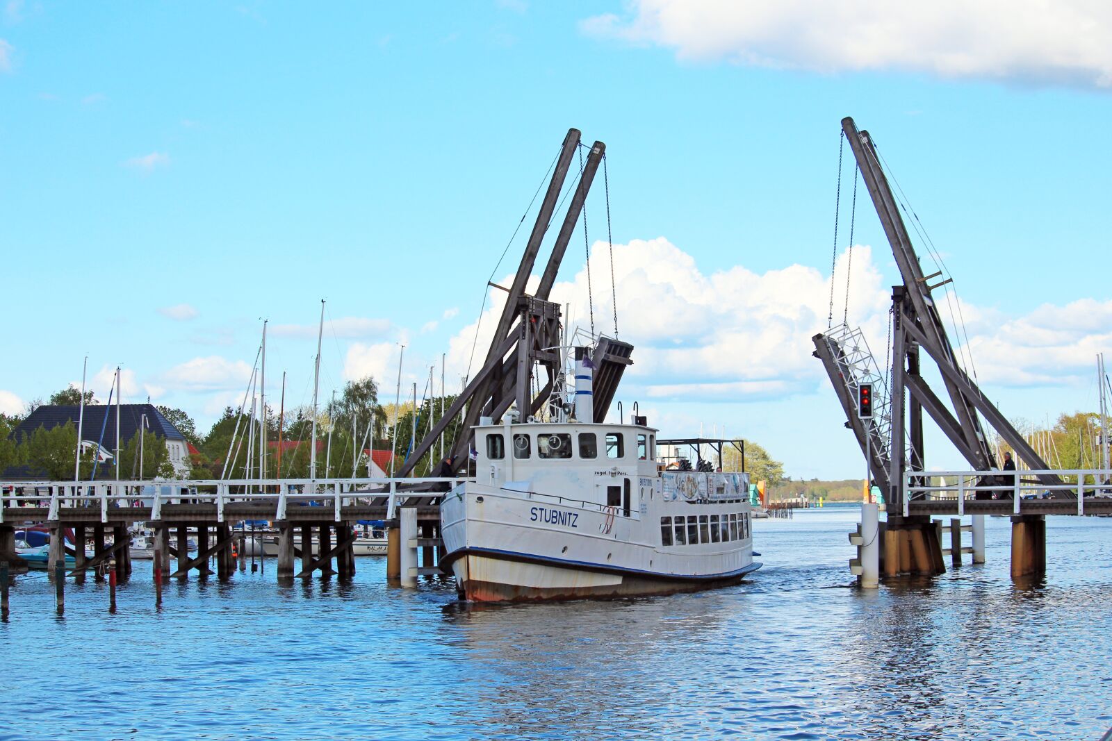 Canon EF-S 55-250mm F4-5.6 IS STM sample photo. Greifswald wieck, ryck, port photography