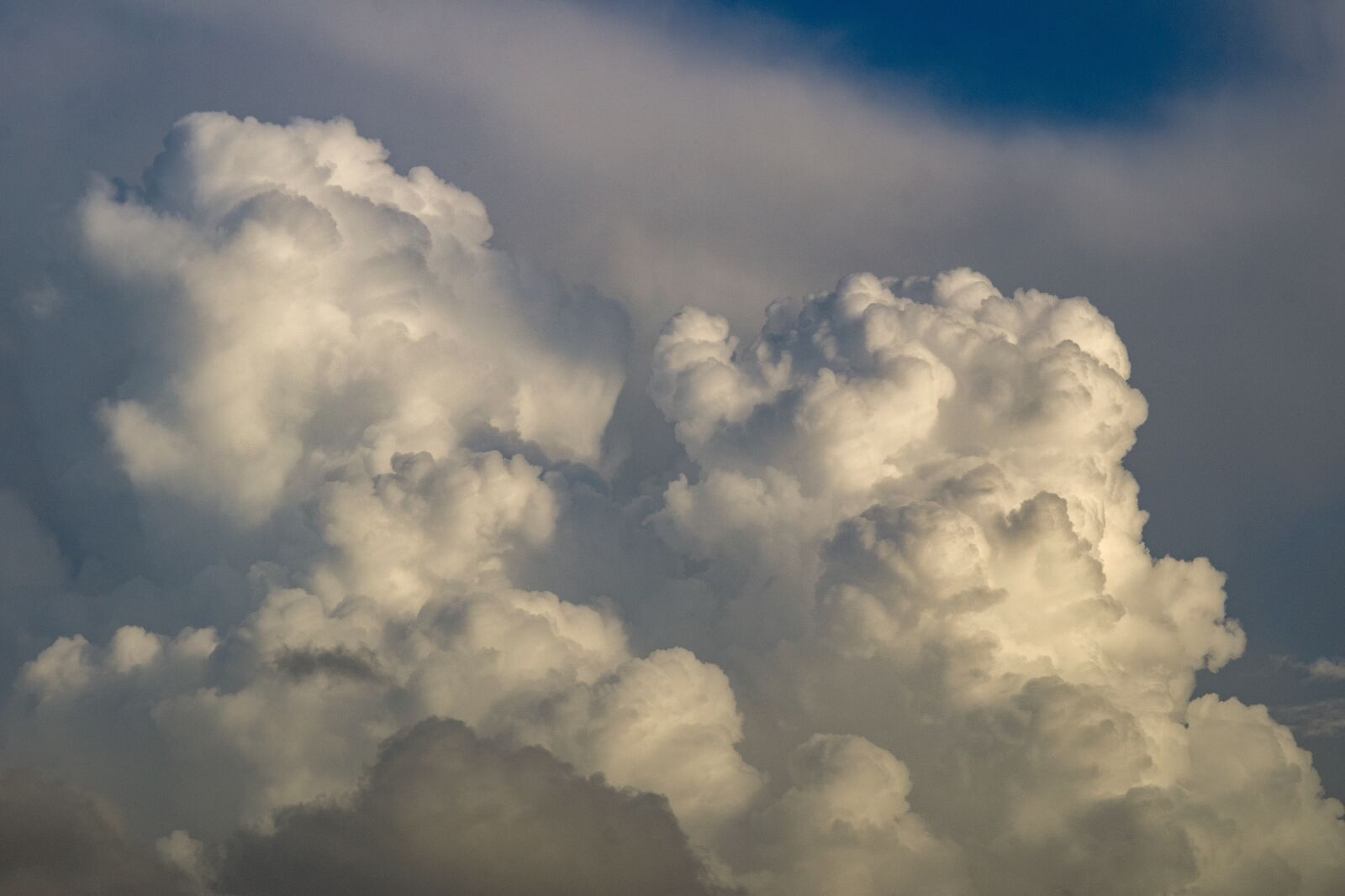 Nikon D3300 sample photo. Clouds, cumulus, spectacular photography