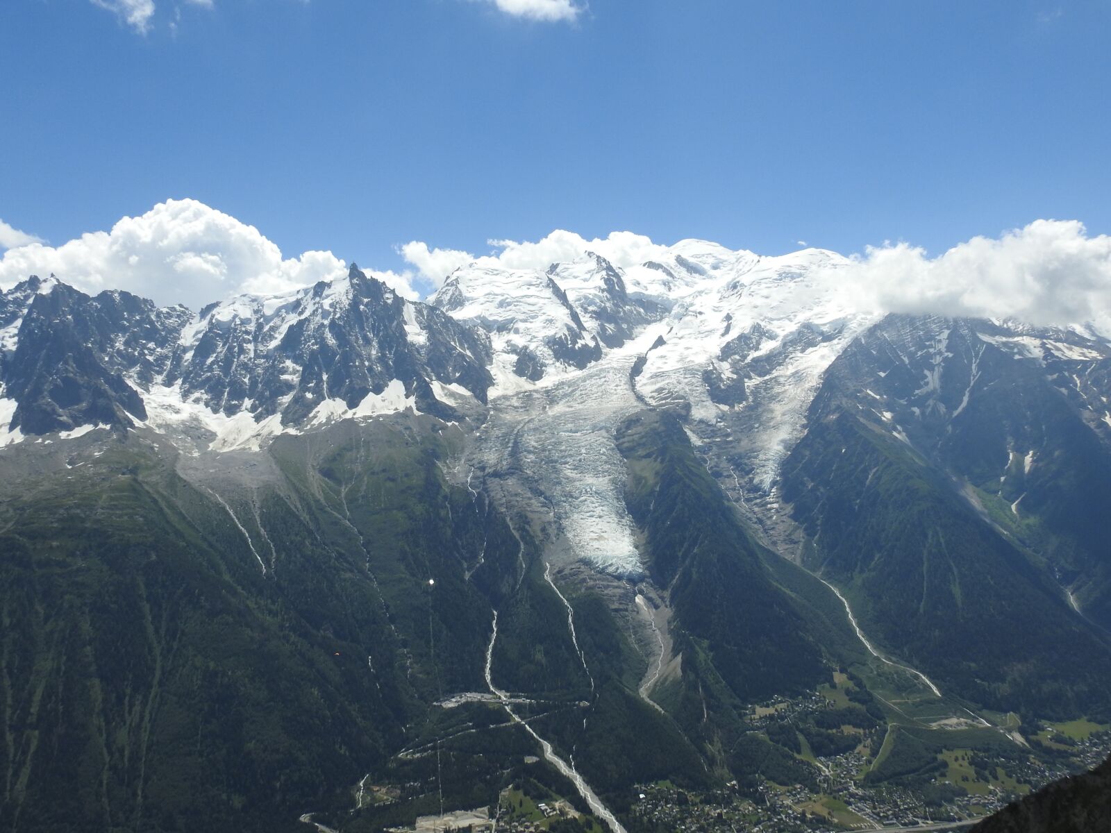 Nikon Coolpix P900 sample photo. Chamonix, panorama, picture photography