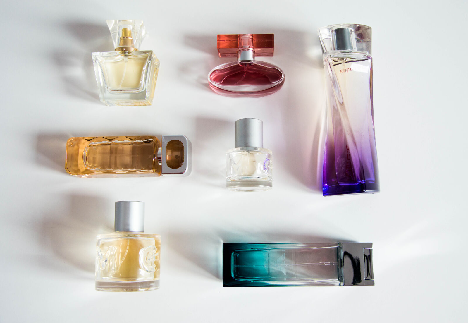 Nikon D3200 sample photo. Theme, knolling photography