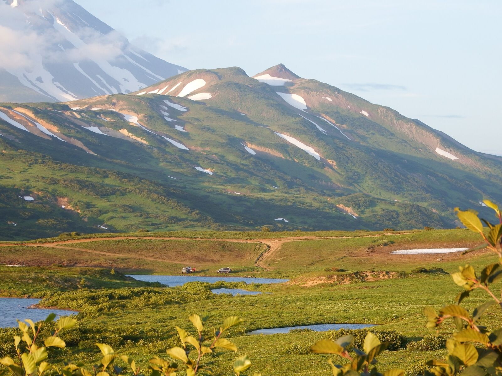 Fujifilm FinePix S1 sample photo. Kamchatka, mountain plateau, volcano photography
