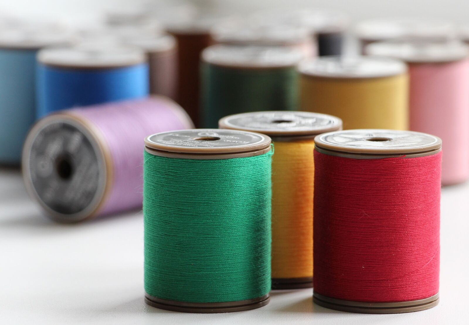 Canon EOS 650D (EOS Rebel T4i / EOS Kiss X6i) sample photo. Thread, needlework, handmade photography