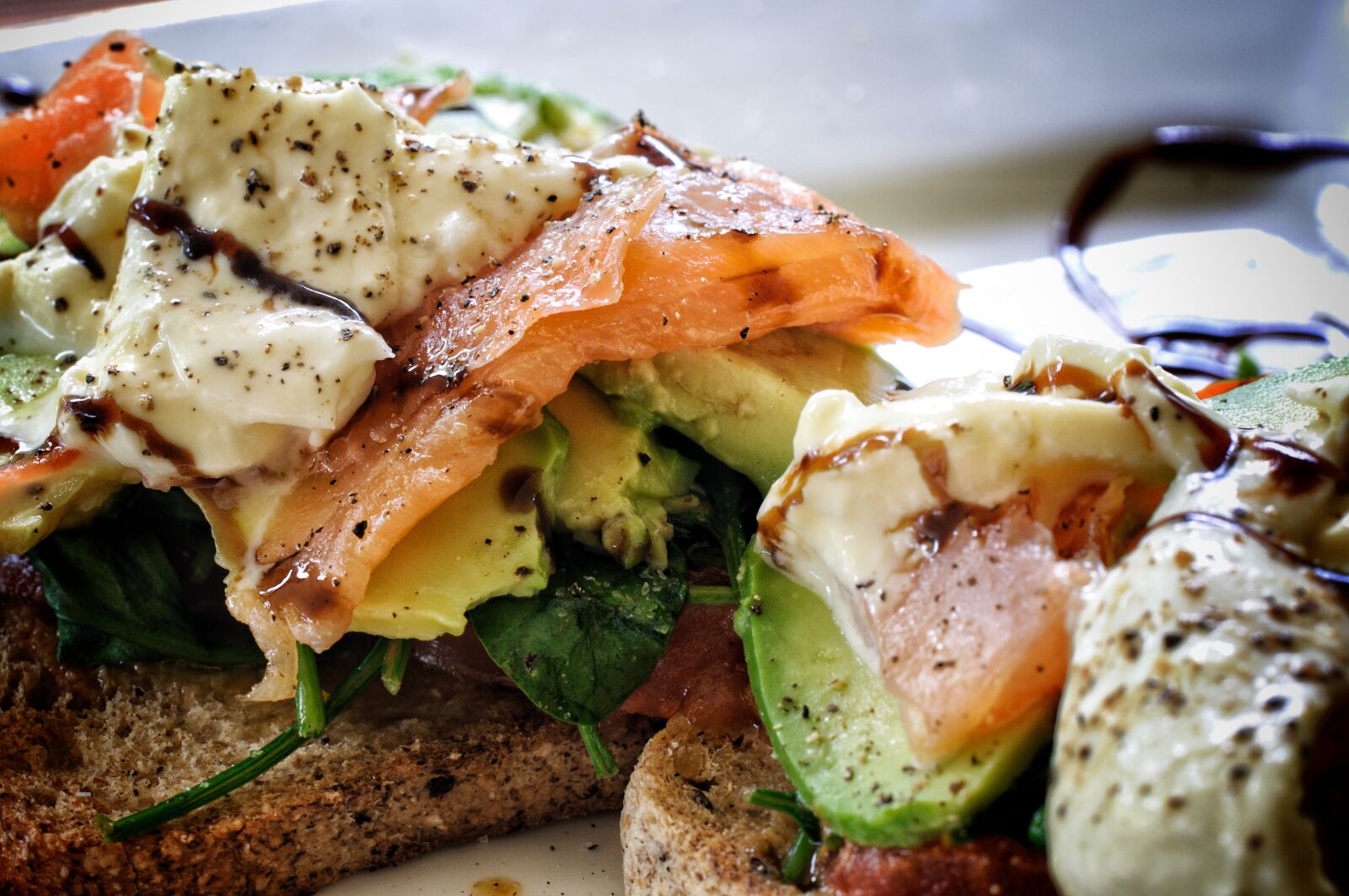 Nikon D90 sample photo. Smoked salmon, avocado, food photography