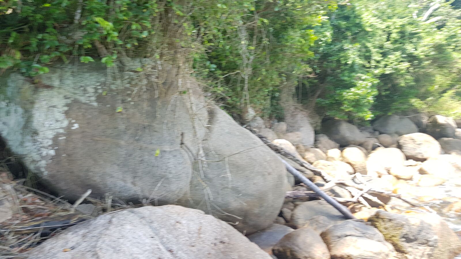 Samsung Galaxy S8 sample photo. Pedra, costeira, ubatuba photography