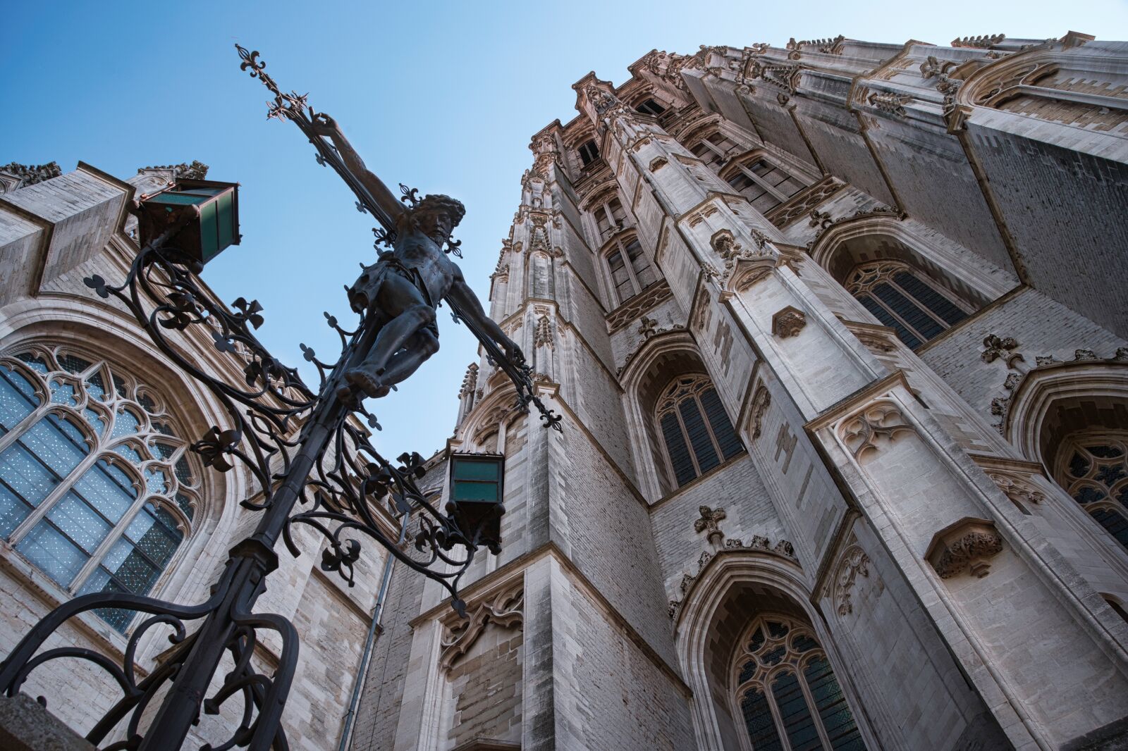 Nikon Z6 + Nikon Nikkor Z 24-70mm F4 S sample photo. Good friday, jesus, cross photography