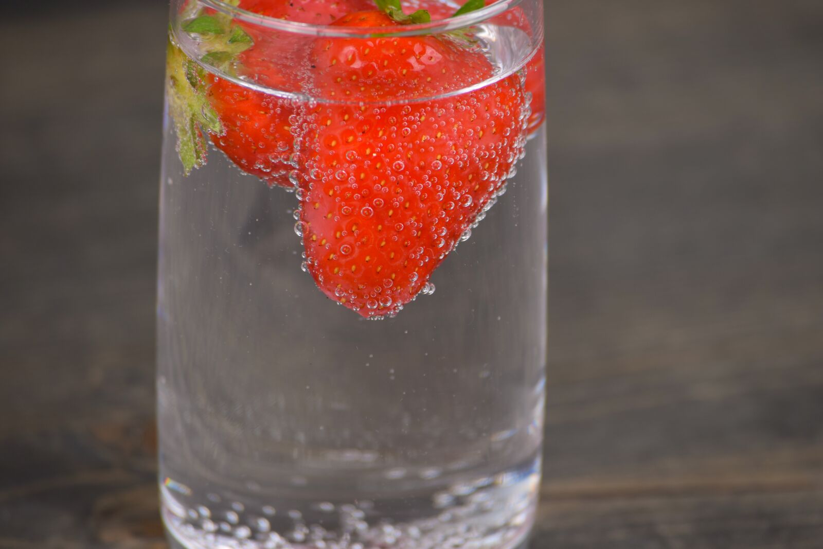 Nikon D3300 sample photo. Strawberries, season, spring photography