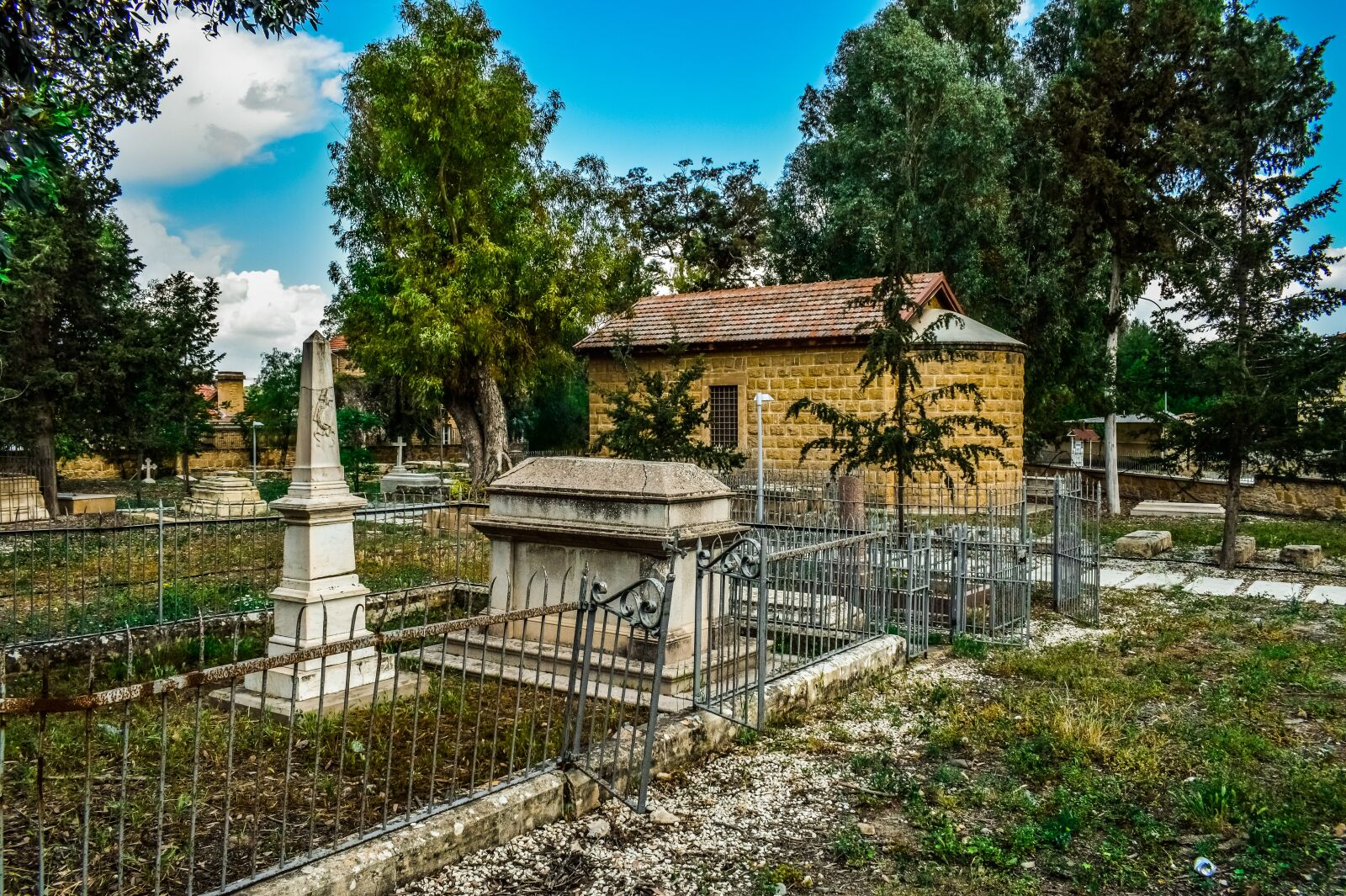 Nikon D3300 sample photo. Church, cemetery, architecture photography